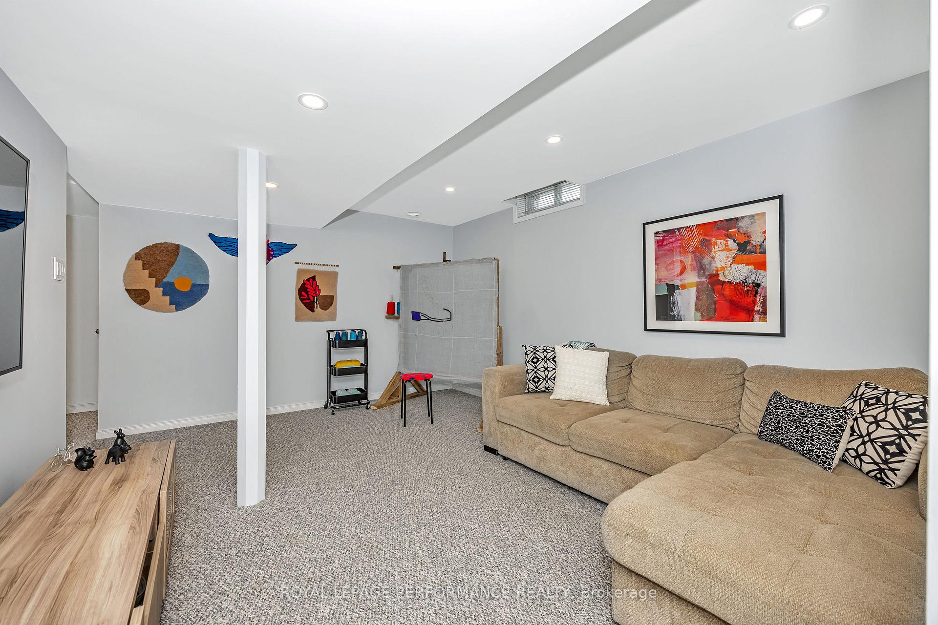 Photo 32 of 73 Picasso Drive, Ottawa, Hunt Club Park — HOMEH