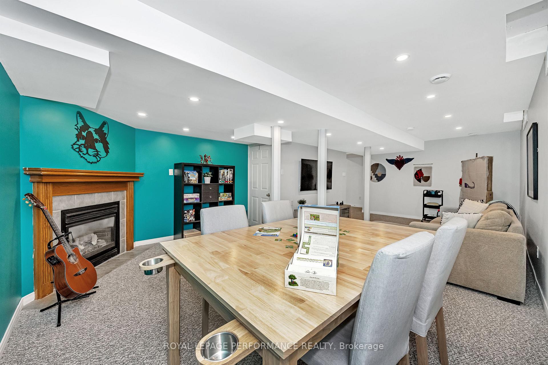 Photo 36 of 73 Picasso Drive, Ottawa, Hunt Club Park — HOMEH