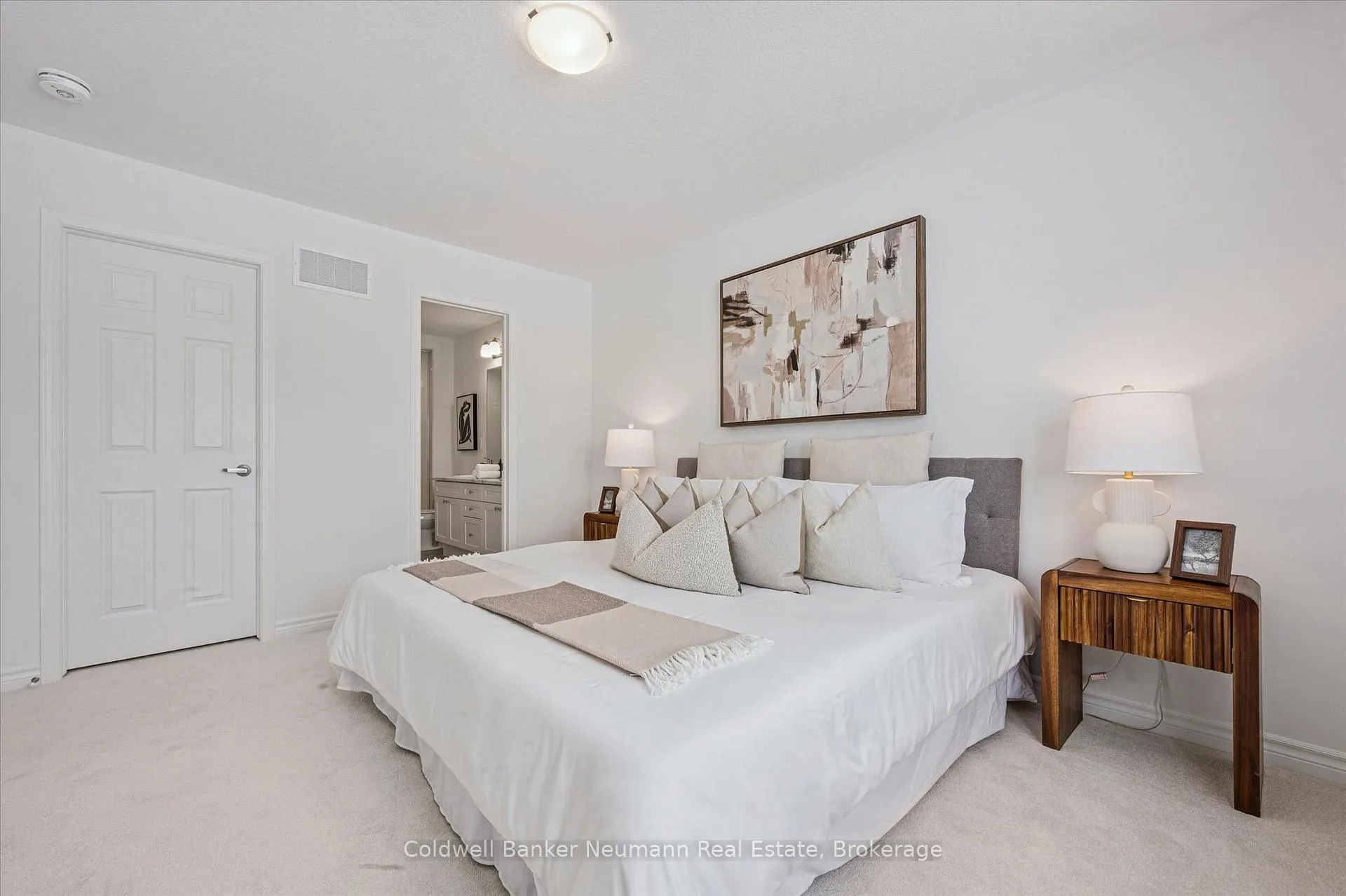 Photo 13 of 232 Stamson Street, Kitchener — HOMEH