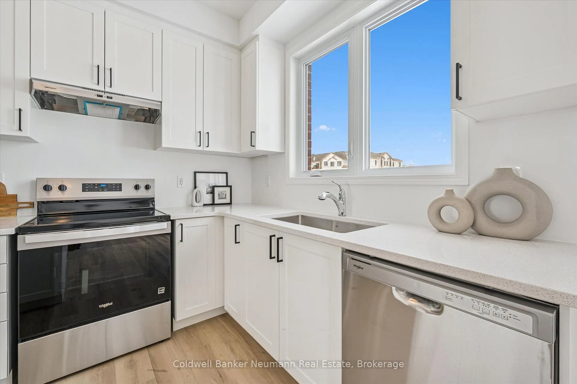 Photo 18 of 232 Stamson Street, Kitchener — HOMEH