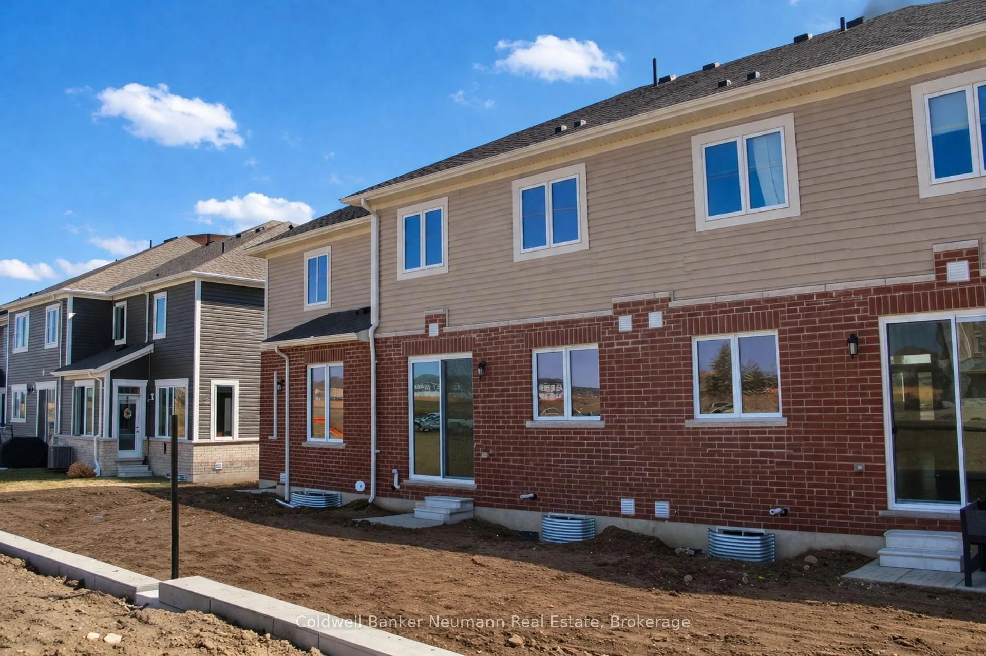 Photo 36 of 232 Stamson Street, Kitchener — HOMEH