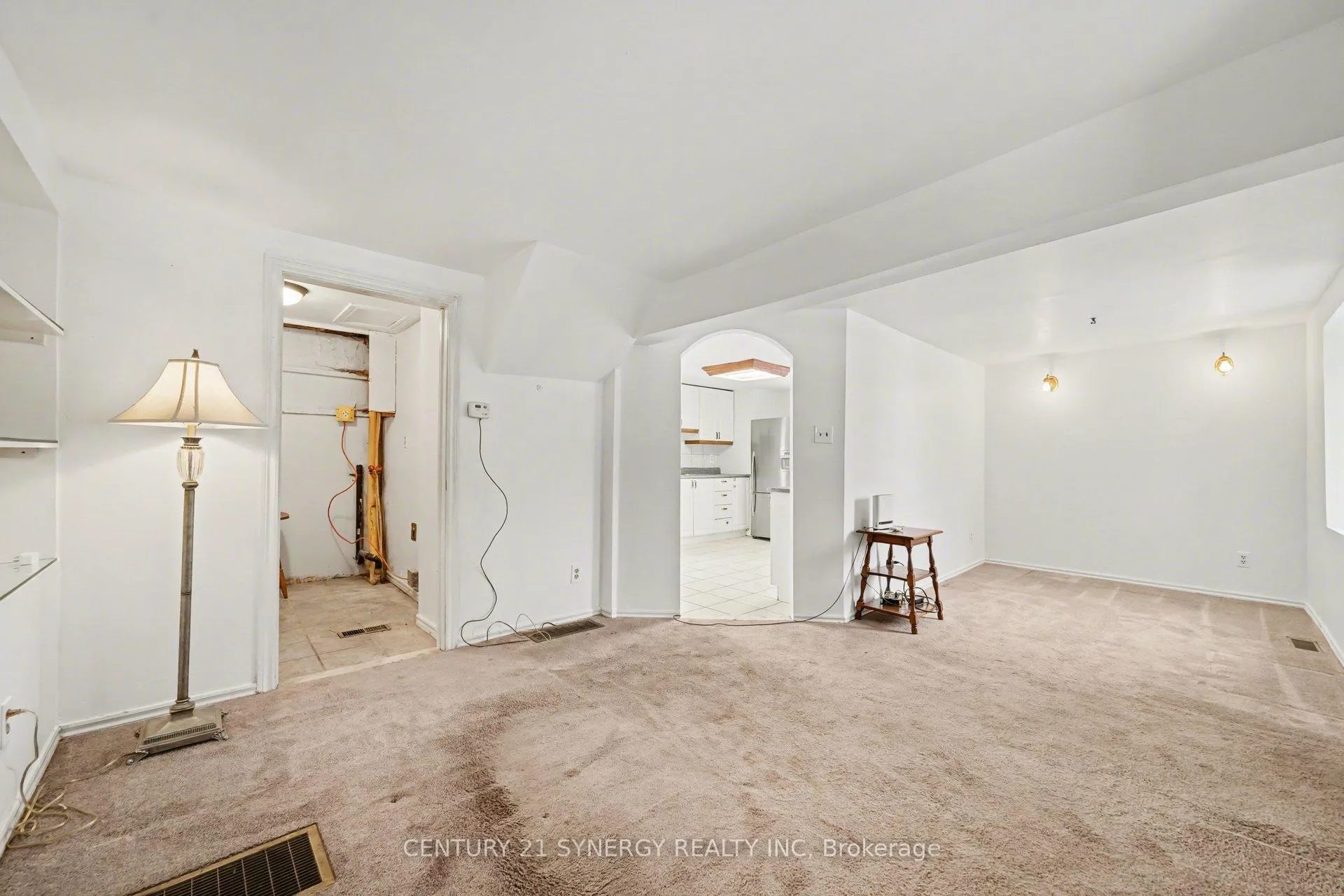Photo 4 of 7855 Popham Street, Ottawa, Vernon — HOMEH