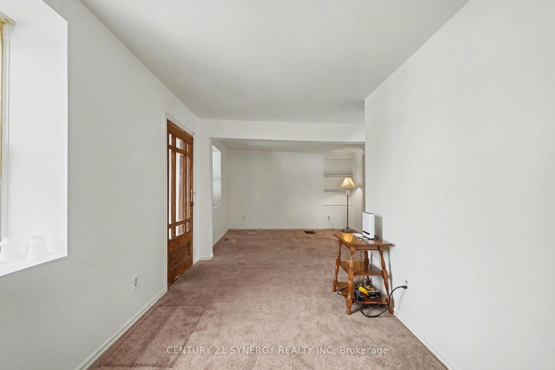 Photo 5 of 7855 Popham Street, Ottawa, Vernon — HOMEH