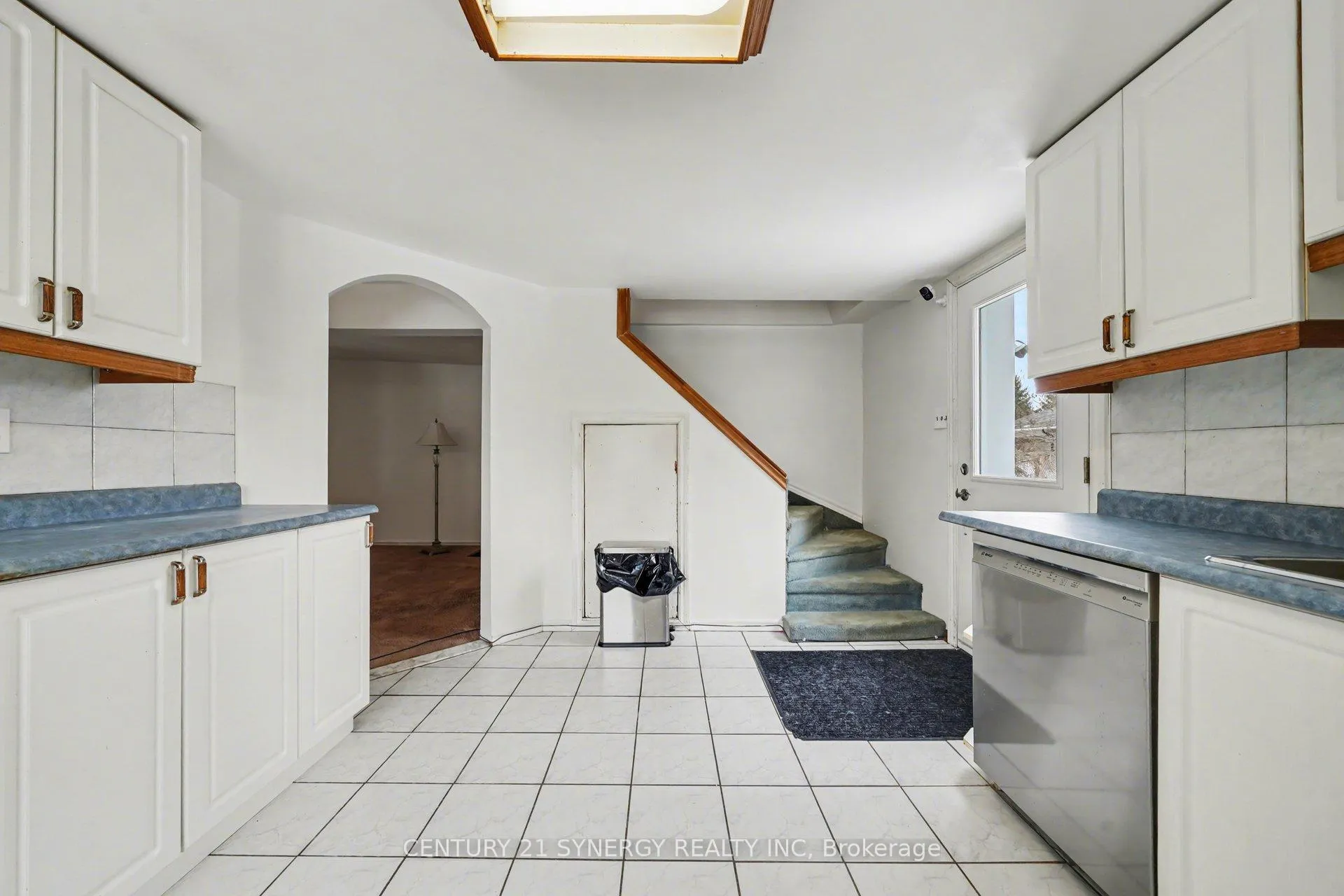 Photo 9 of 7855 Popham Street, Ottawa, Vernon — HOMEH