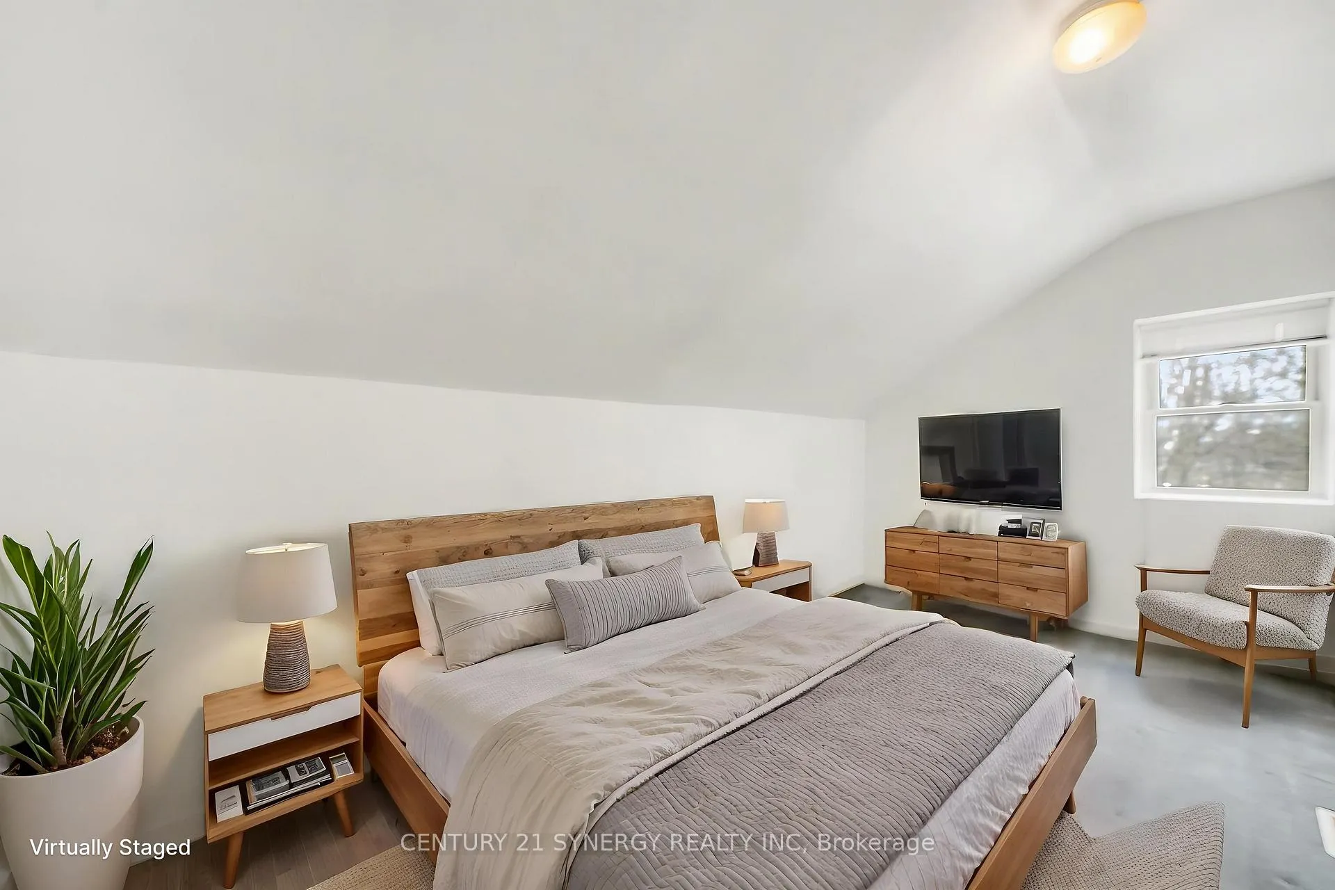 Photo 12 of 7855 Popham Street, Ottawa, Vernon — HOMEH