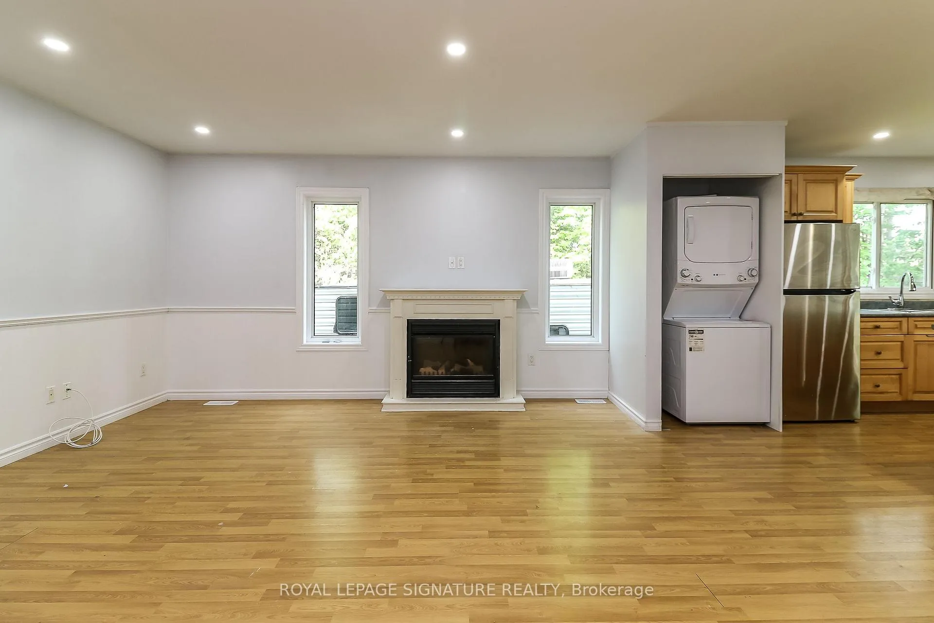 Photo 4 of Unit Main, 1463 River Road, Wasaga Beach — HOMEH