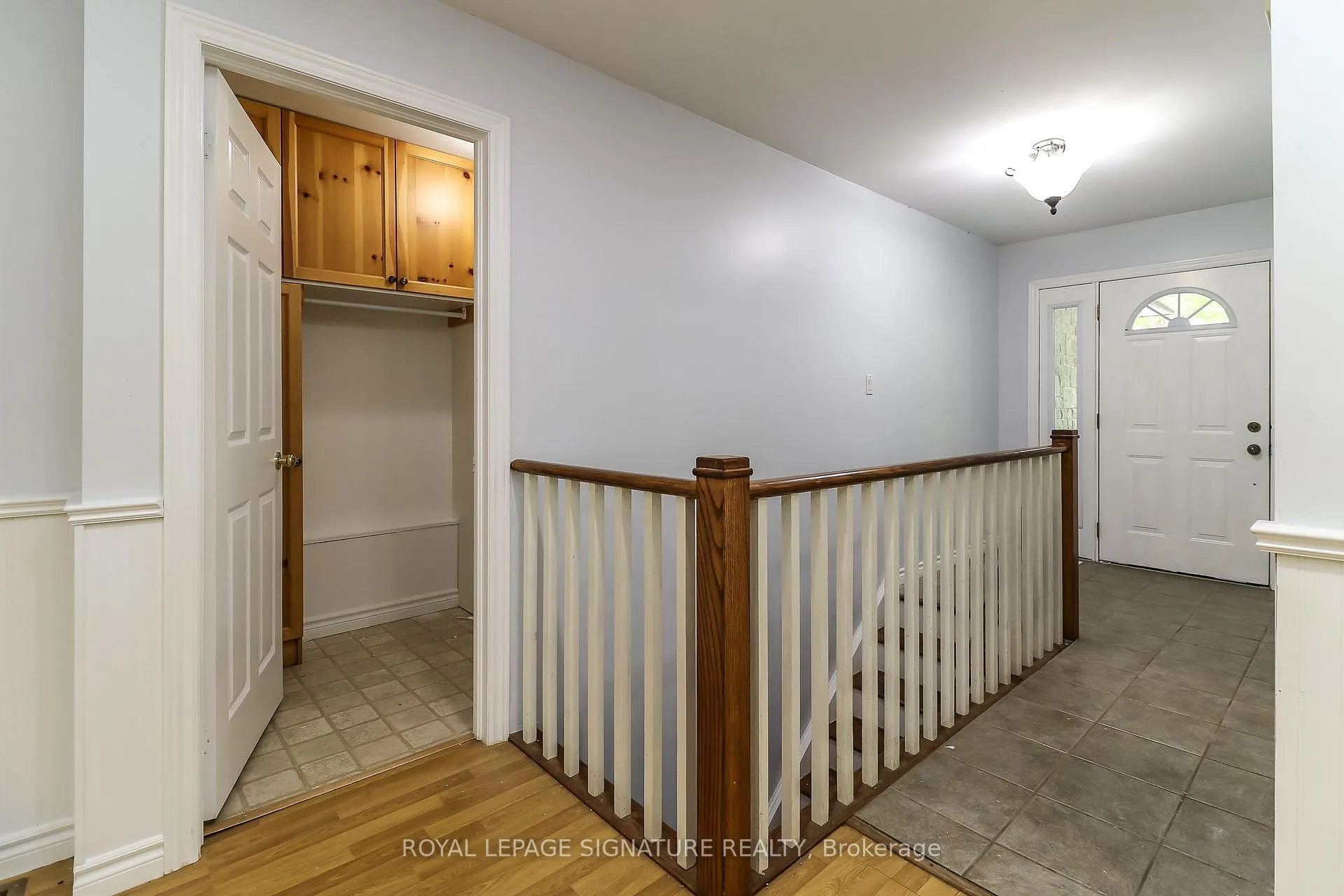 Photo 11 of Unit Main, 1463 River Road, Wasaga Beach — HOMEH