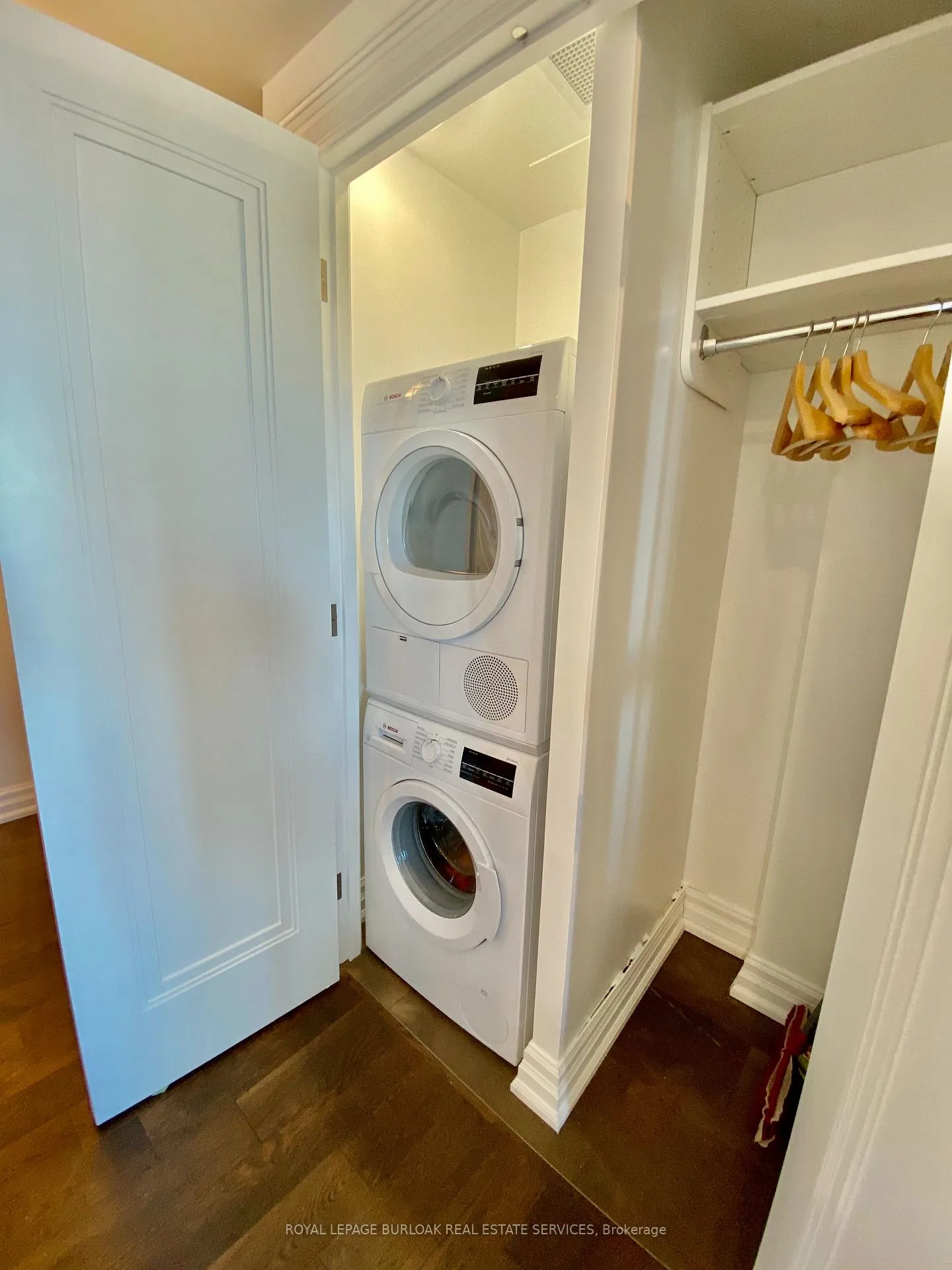 Photo 15 of Unit 305, 2060 Lakeshore Road, Burlington, Brant — HOMEH