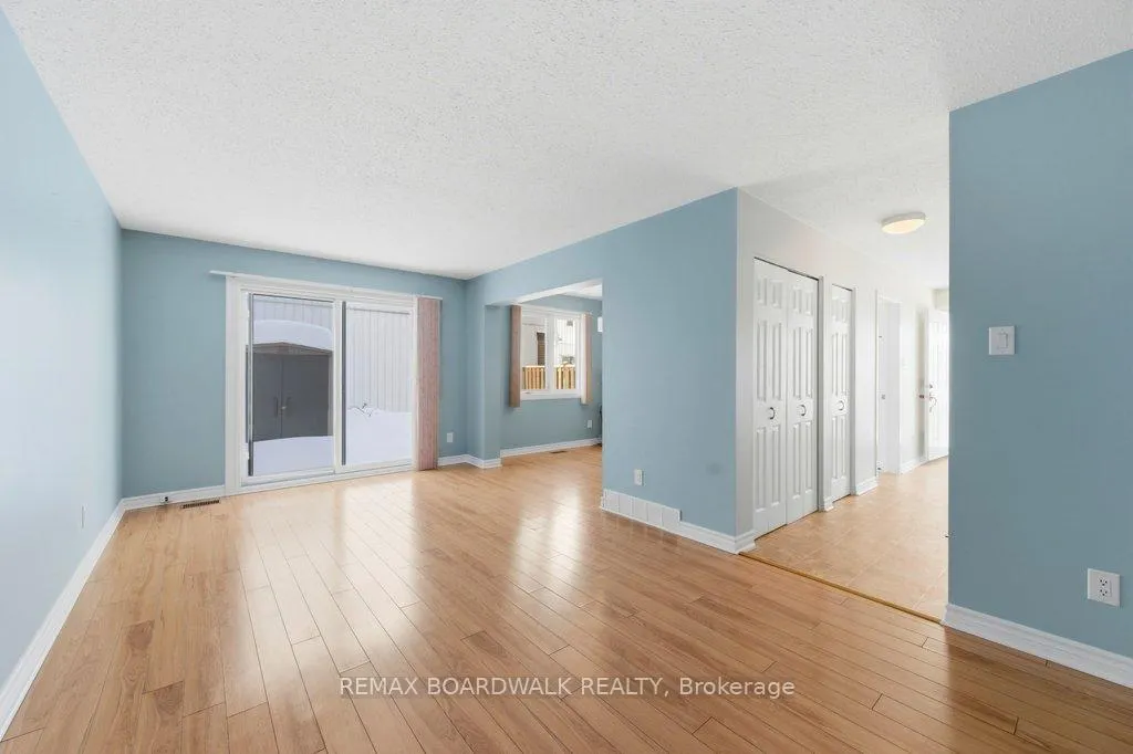 Photo 15 of Unit 65, 837 Eastvale Drive, Ottawa, Beaconwood — HOMEH