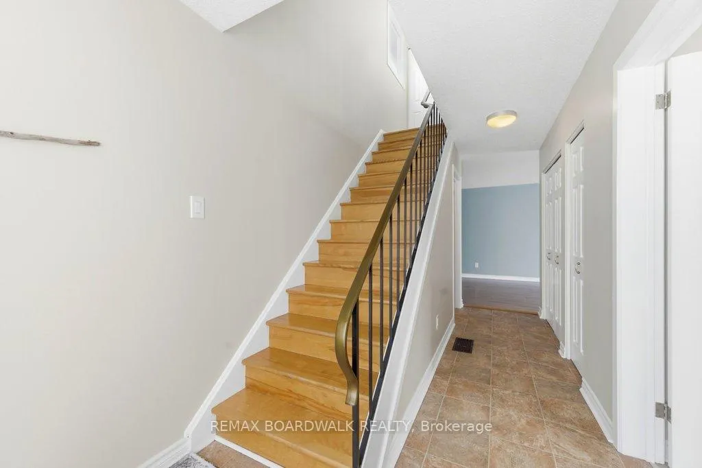 Photo 18 of Unit 65, 837 Eastvale Drive, Ottawa, Beaconwood — HOMEH