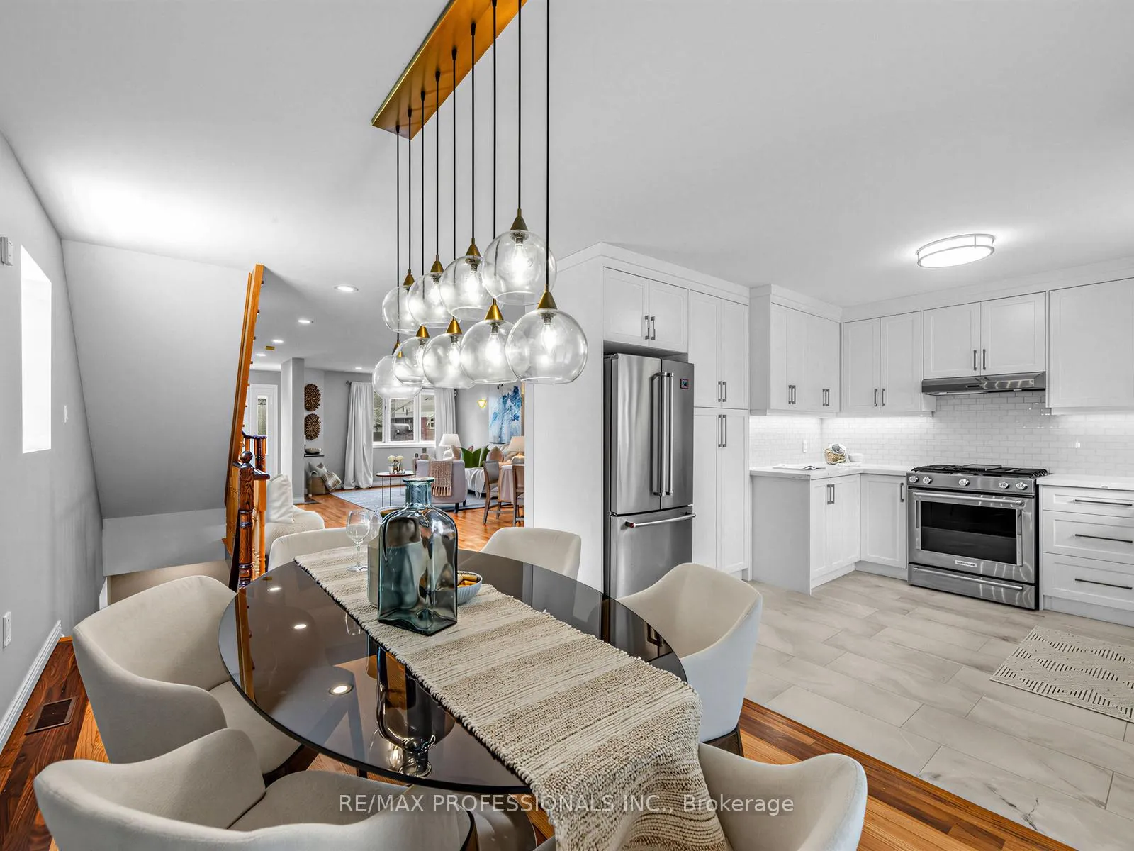 Photo 11 of 23 Mckayfield Road, Toronto, Danforth Village-East York — HOMEH