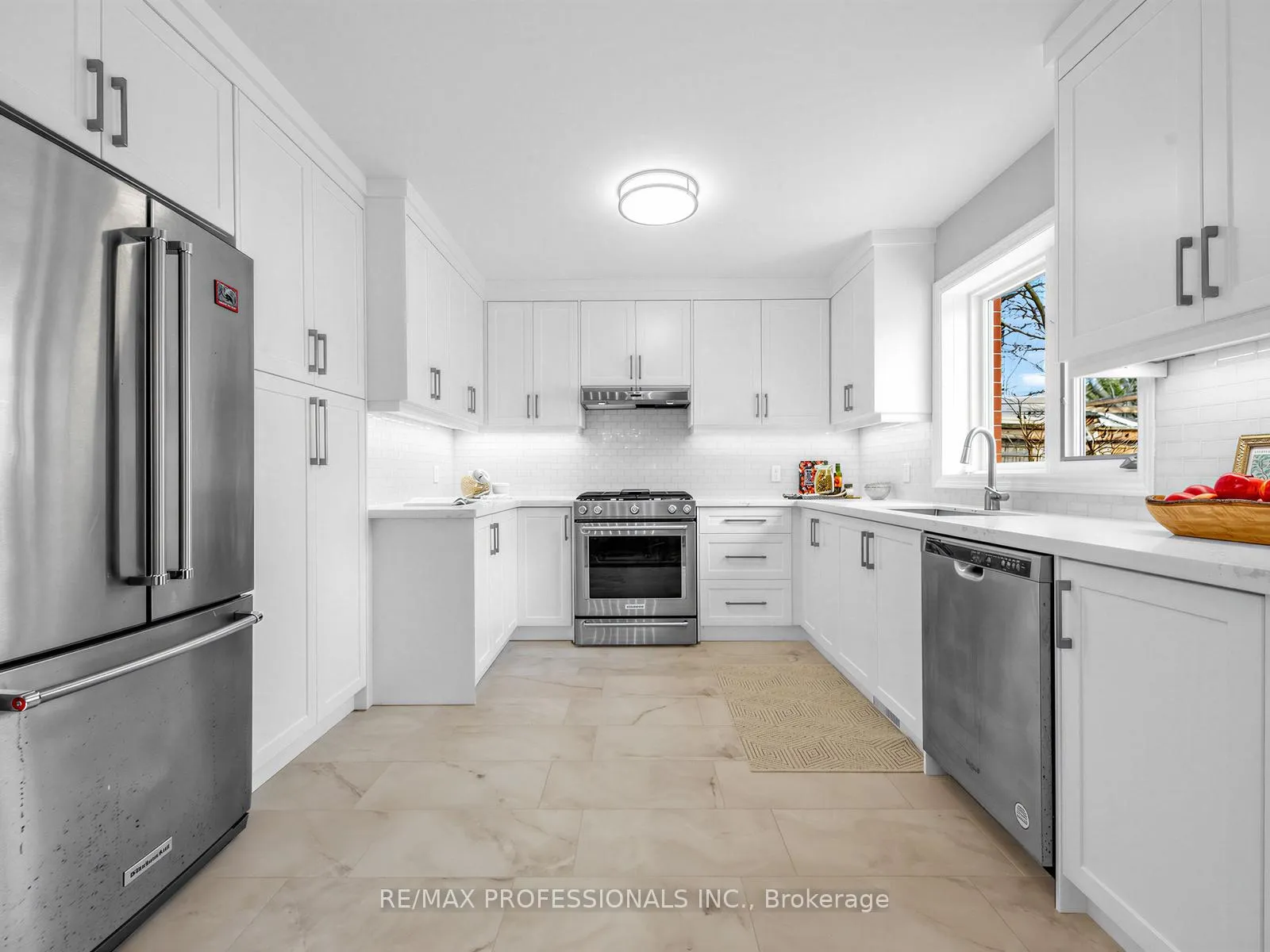 Photo 12 of 23 Mckayfield Road, Toronto, Danforth Village-East York — HOMEH