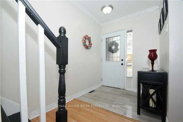 Photo 2 of Unit 29, 101 Dovedale Drive, Whitby, Downtown Whitby — HOMEH