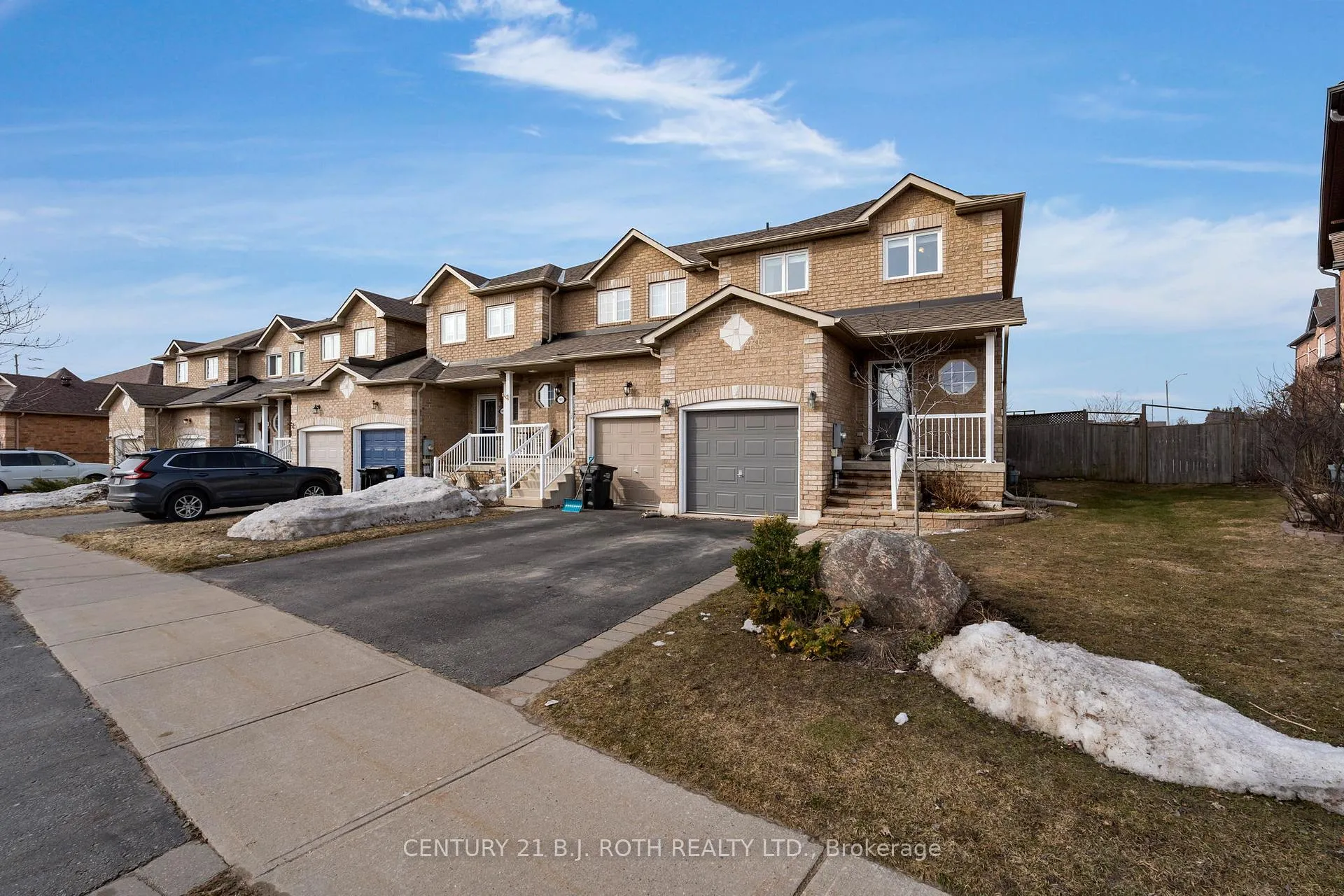 Photo 2 of 1453 Rankin Way, Innisfil, Alcona — HOMEH