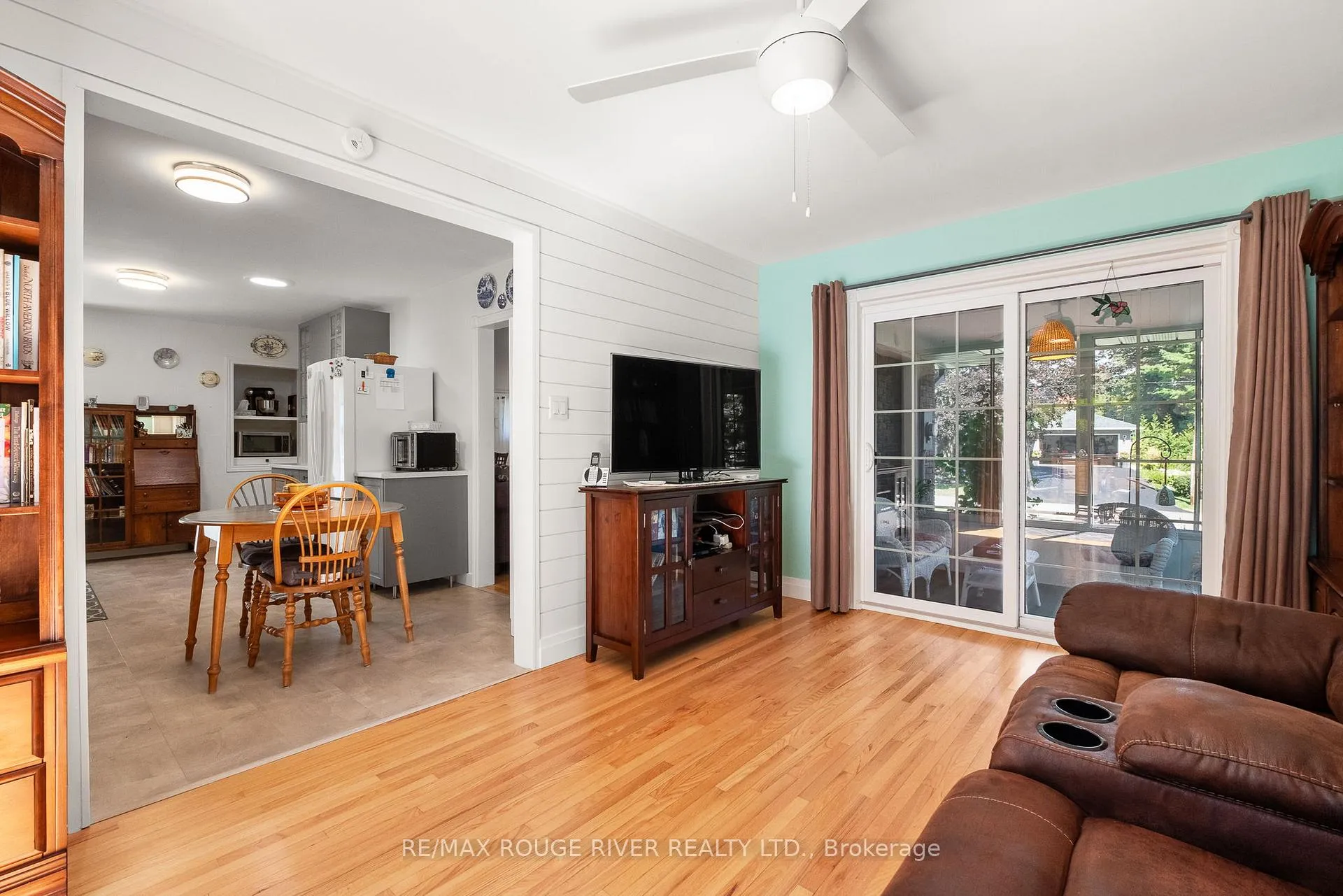 Photo 17 of 10 Cheer Drive, Brighton, Brighton (Town) — HOMEH