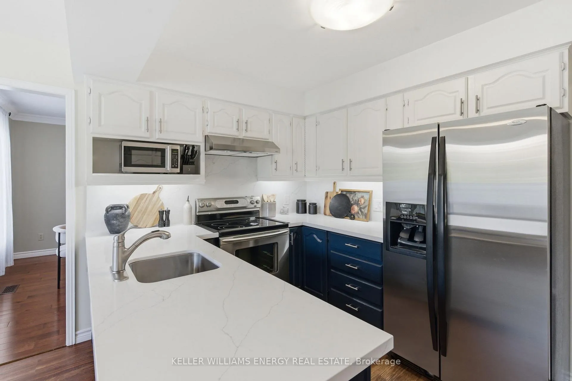Photo 12 of 555 Peggoty Circle, Oshawa, Eastdale — HOMEH