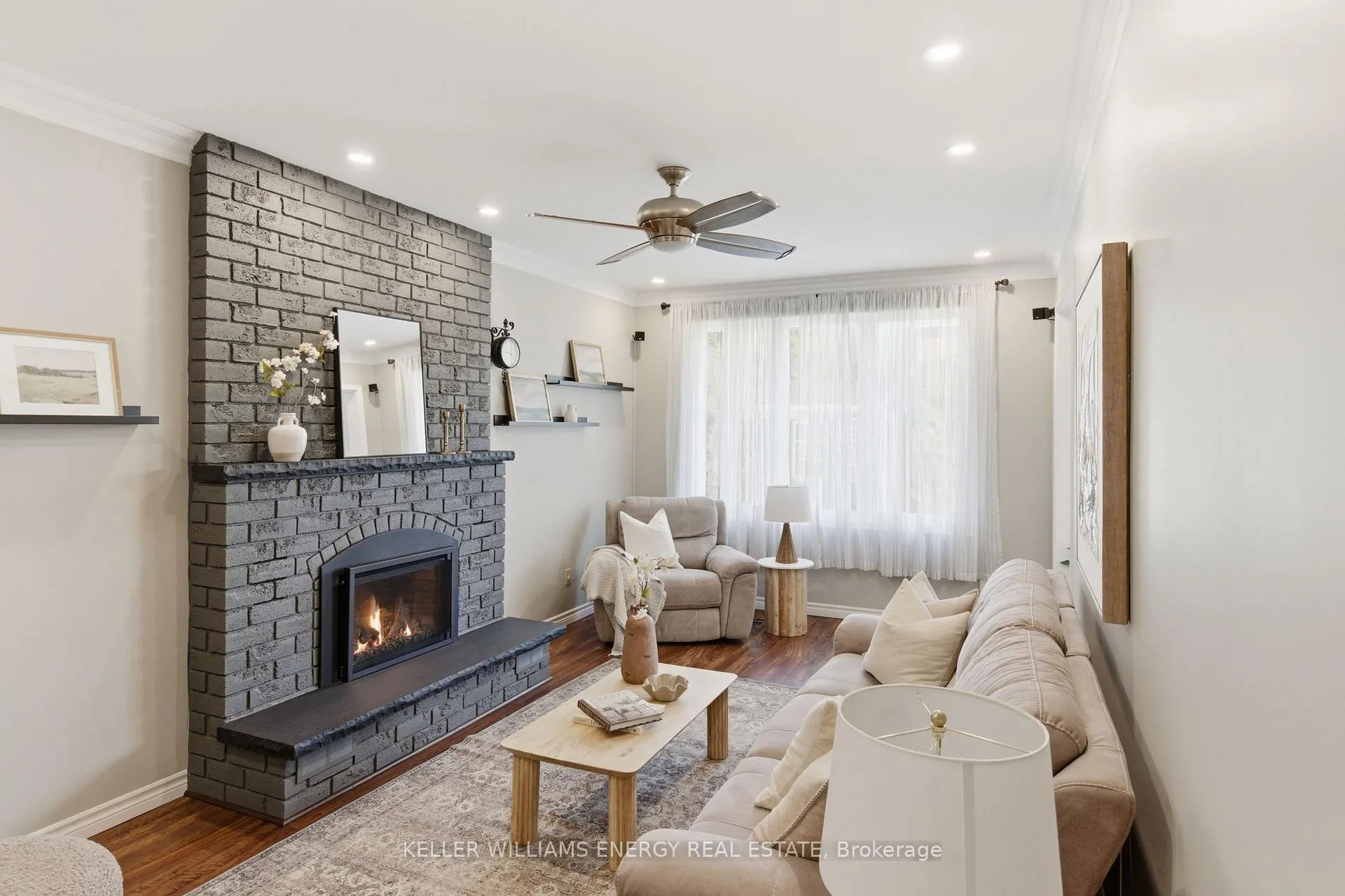 Photo 18 of 555 Peggoty Circle, Oshawa, Eastdale — HOMEH