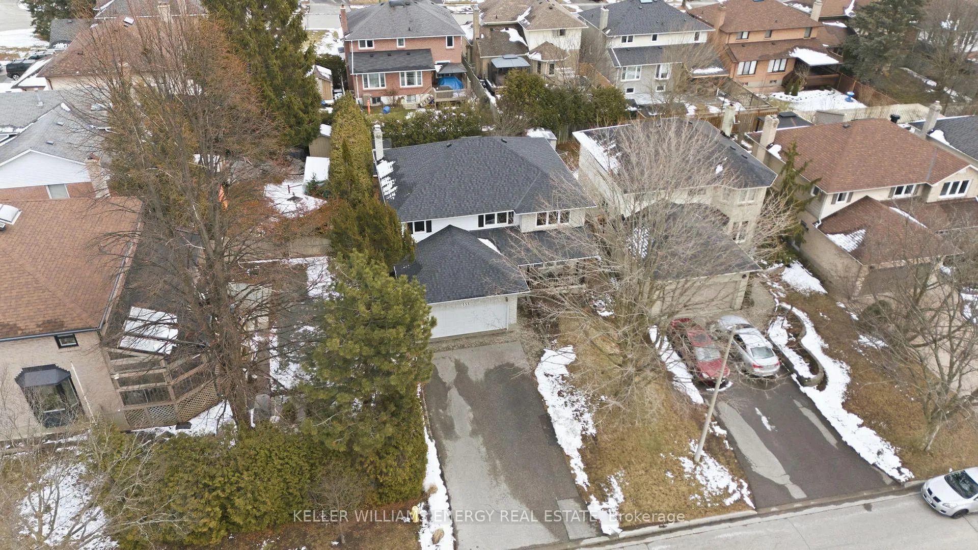 Photo 39 of 555 Peggoty Circle, Oshawa, Eastdale — HOMEH