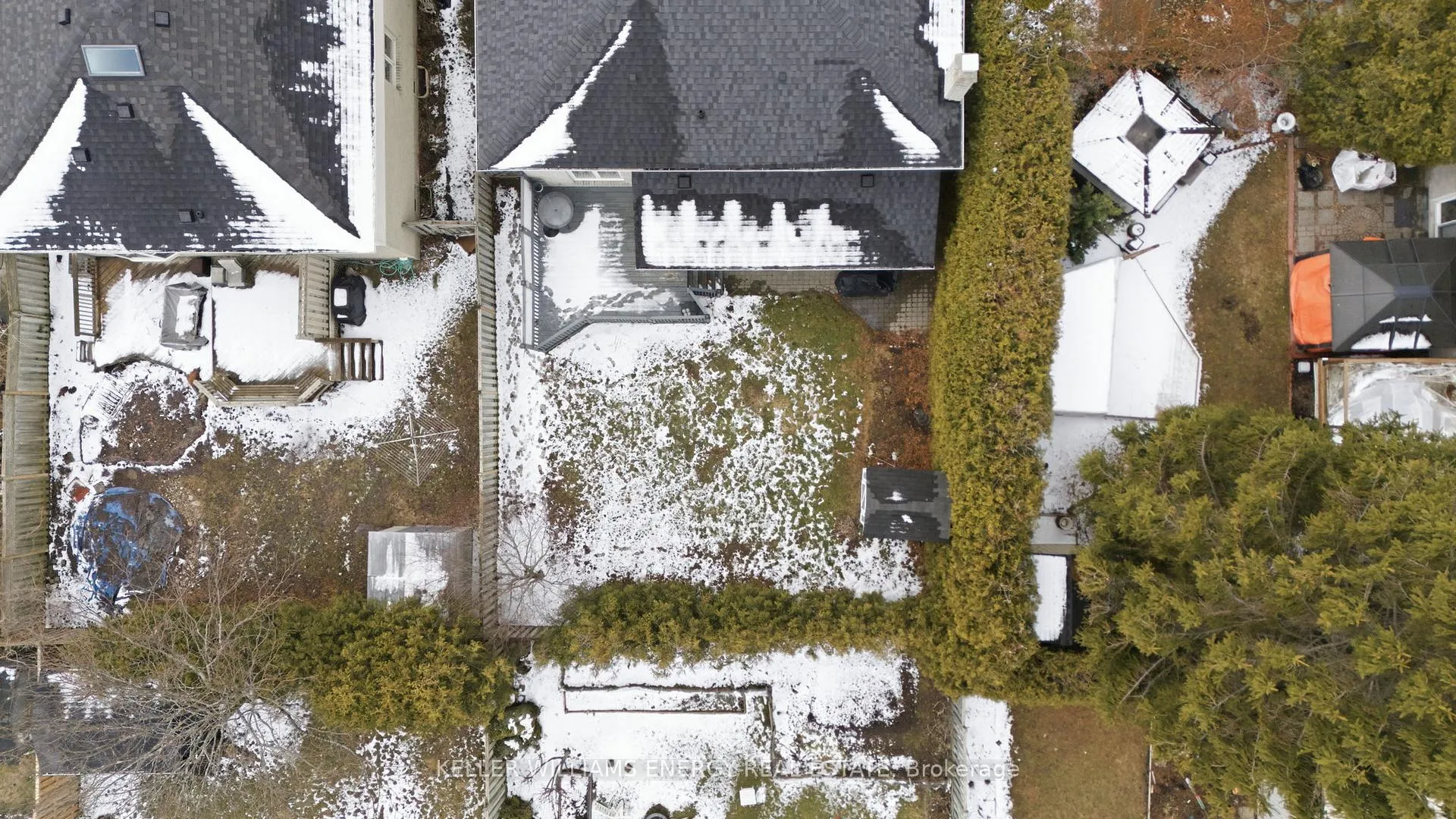 Photo 40 of 555 Peggoty Circle, Oshawa, Eastdale — HOMEH