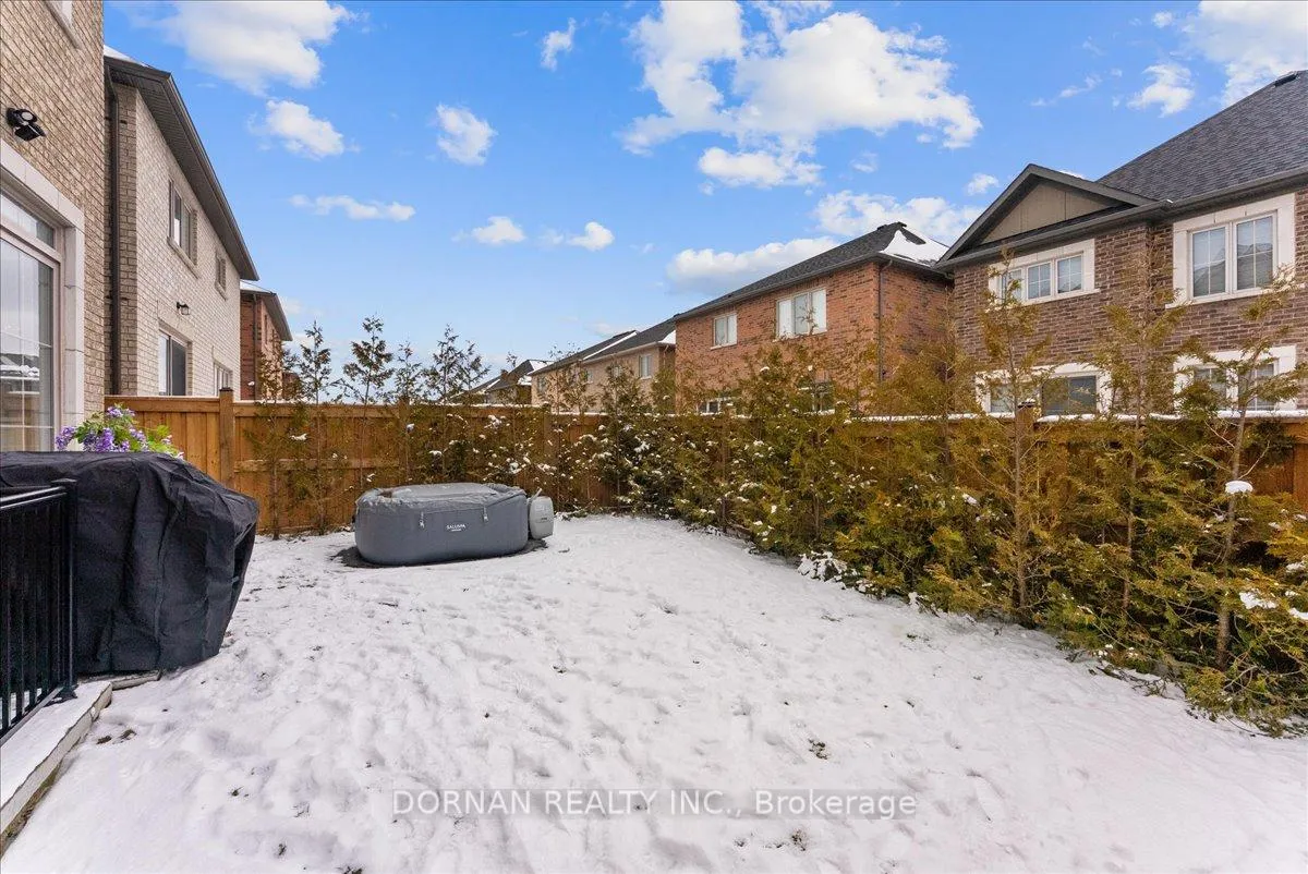 Photo 46 of 68 Olerud Drive, Whitby, Rural Whitby — HOMEH