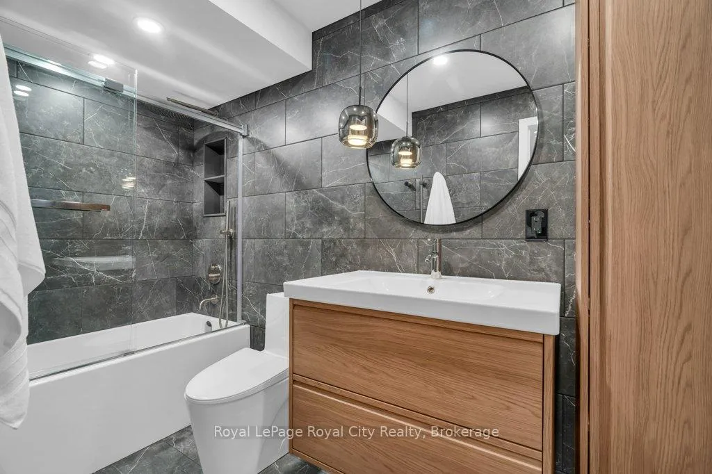 Photo 25 of Unit 511, 19 Woodlawn Road E, Guelph, Riverside Park — HOMEH