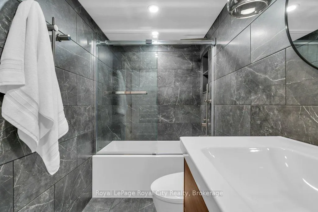 Photo 27 of Unit 511, 19 Woodlawn Road E, Guelph, Riverside Park — HOMEH