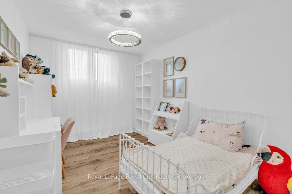 Photo 28 of Unit 511, 19 Woodlawn Road E, Guelph, Riverside Park — HOMEH