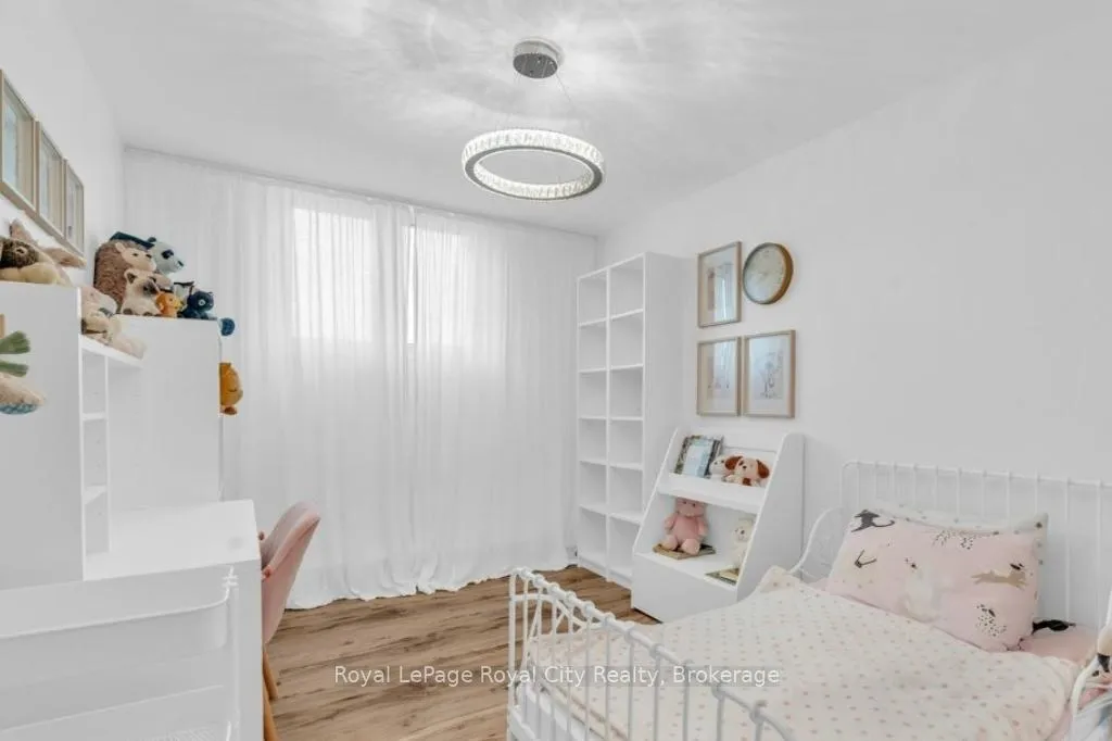 Photo 29 of Unit 511, 19 Woodlawn Road E, Guelph, Riverside Park — HOMEH