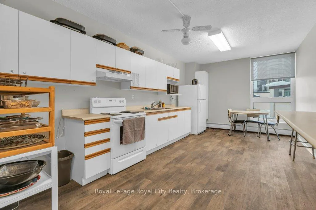 Photo 39 of Unit 511, 19 Woodlawn Road E, Guelph, Riverside Park — HOMEH