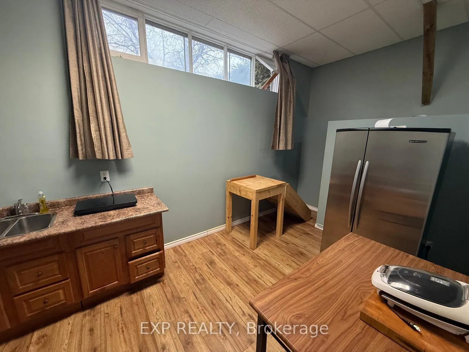 Photo 6 of Unit Lower, 71 Sherin Court, Caledon, Bolton North — HOMEH