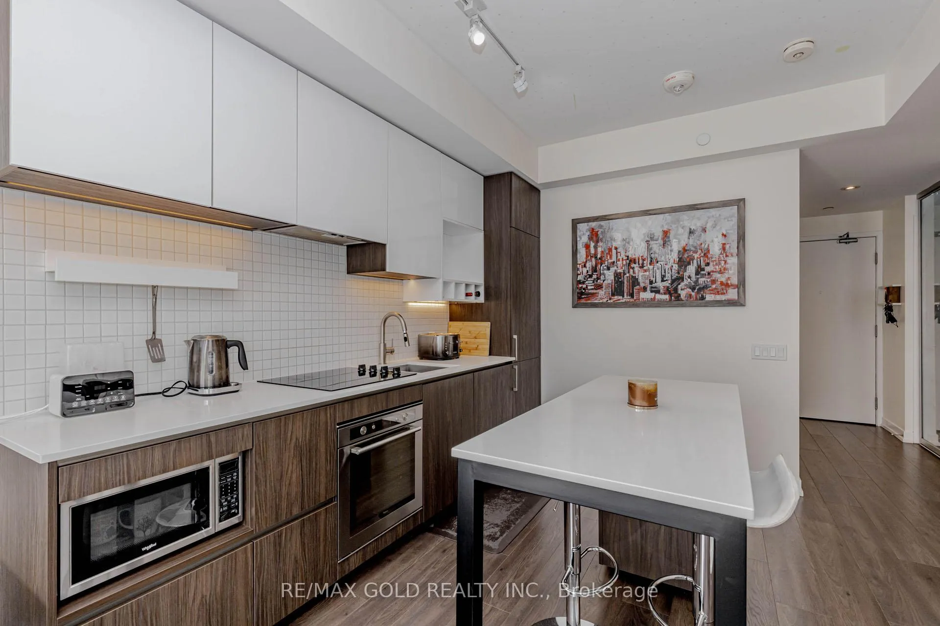 Photo 11 of Unit 502, 5 Buttermill Avenue, Vaughan, Vaughan Corporate Centre — HOMEH