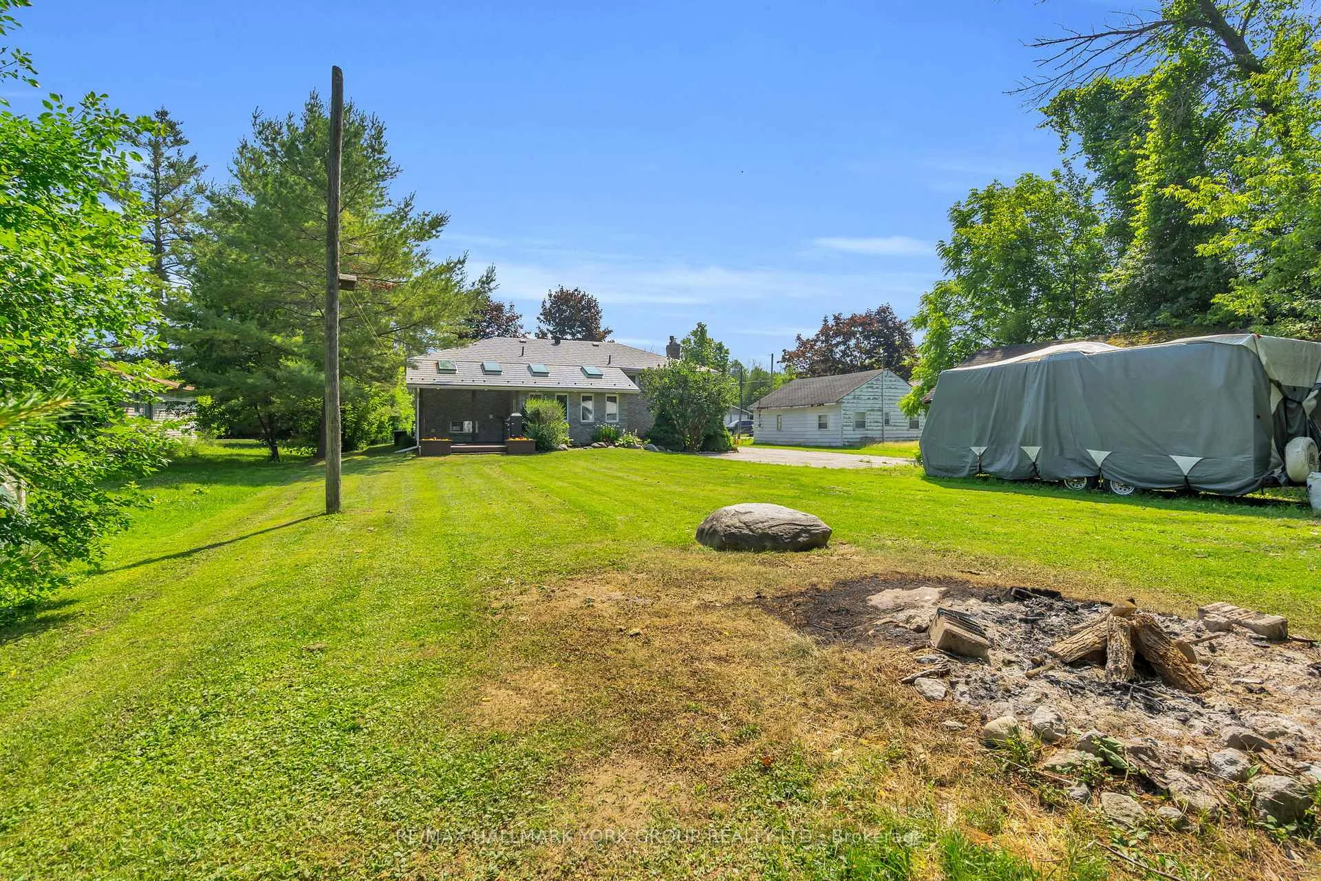 Photo 39 of 8 Rushton Road, Georgina, Historic Lakeshore Communities — HOMEH