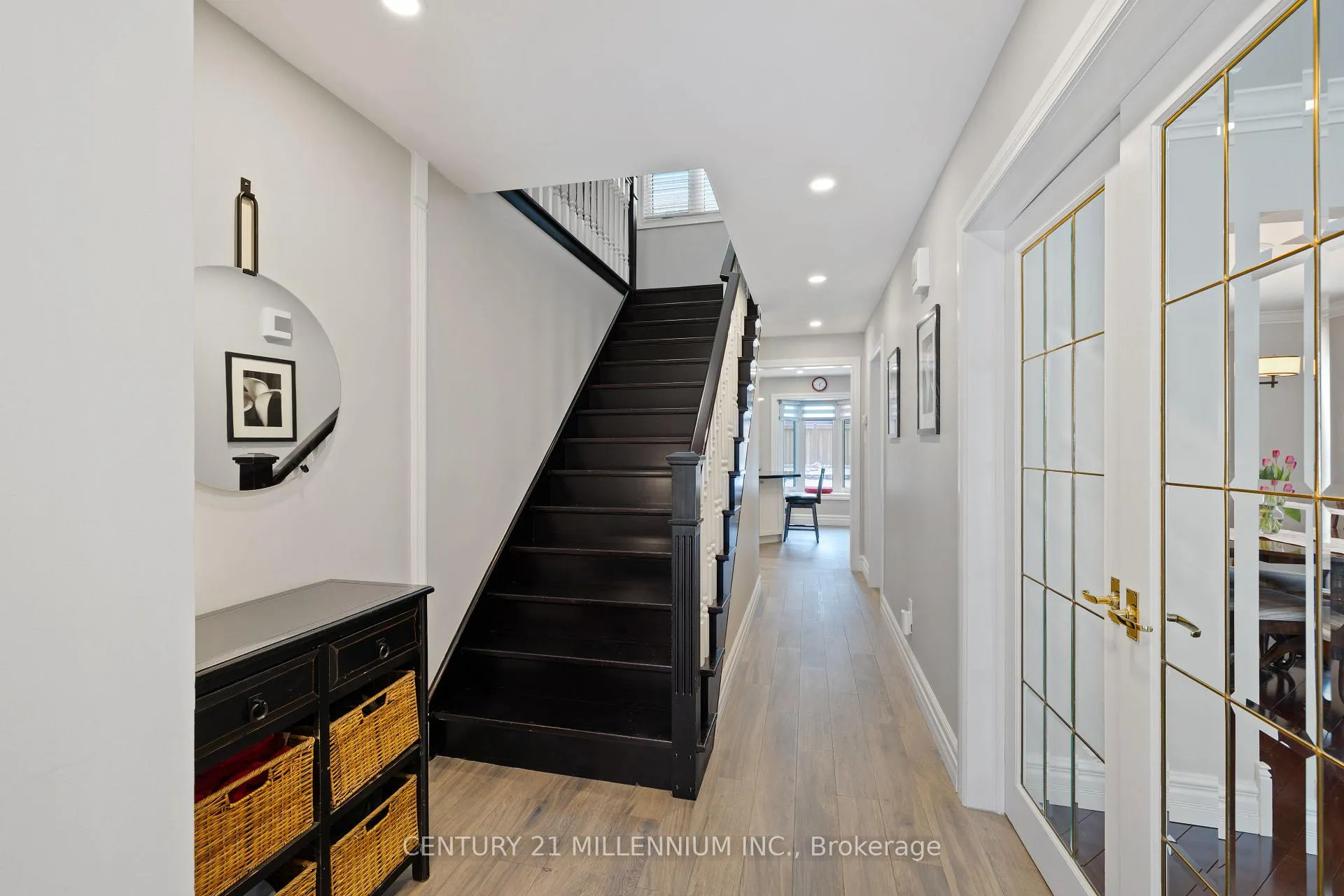 Photo 5 of 4 Marchmount Crescent, Brampton, Central Park — HOMEH