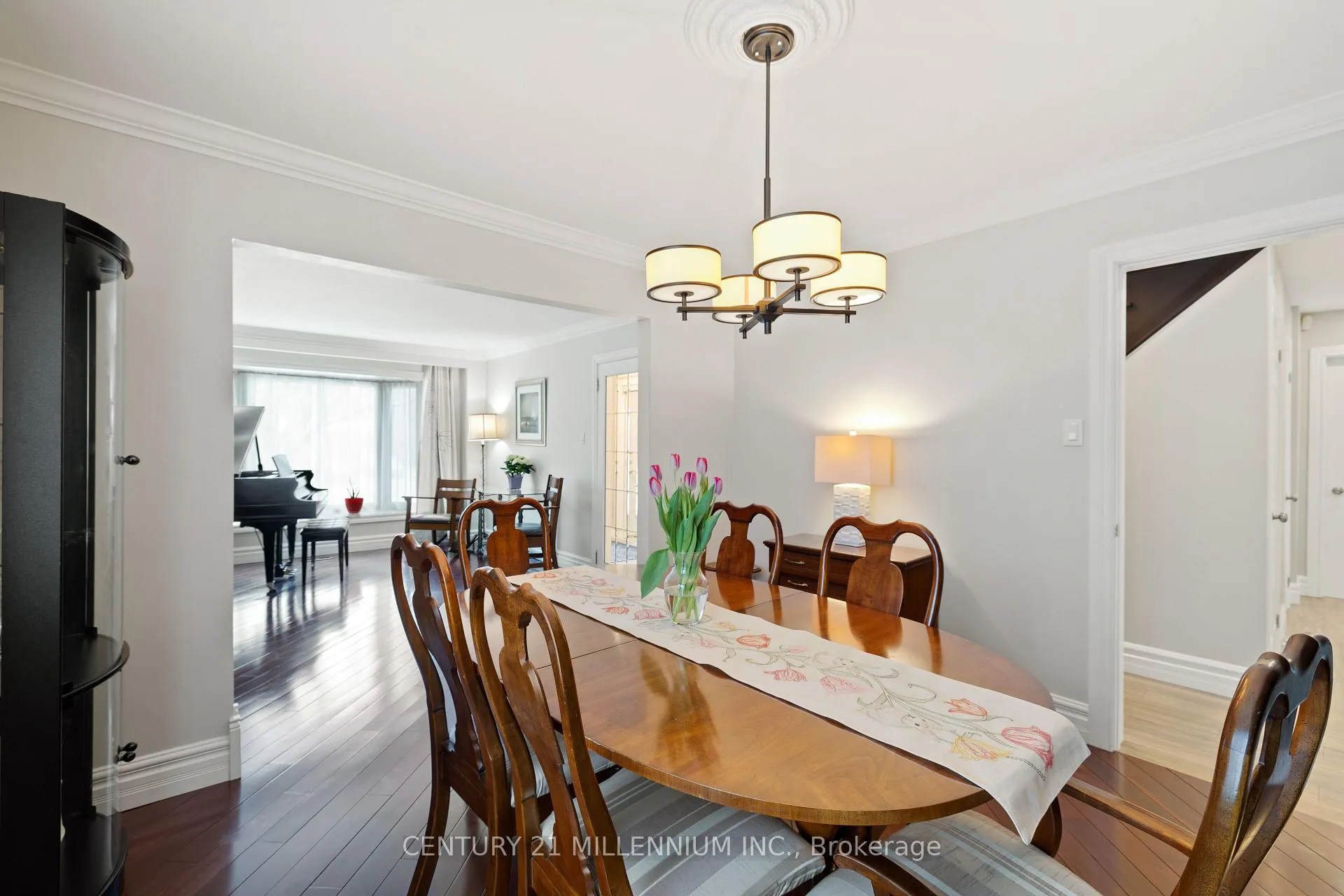 Photo 8 of 4 Marchmount Crescent, Brampton, Central Park — HOMEH