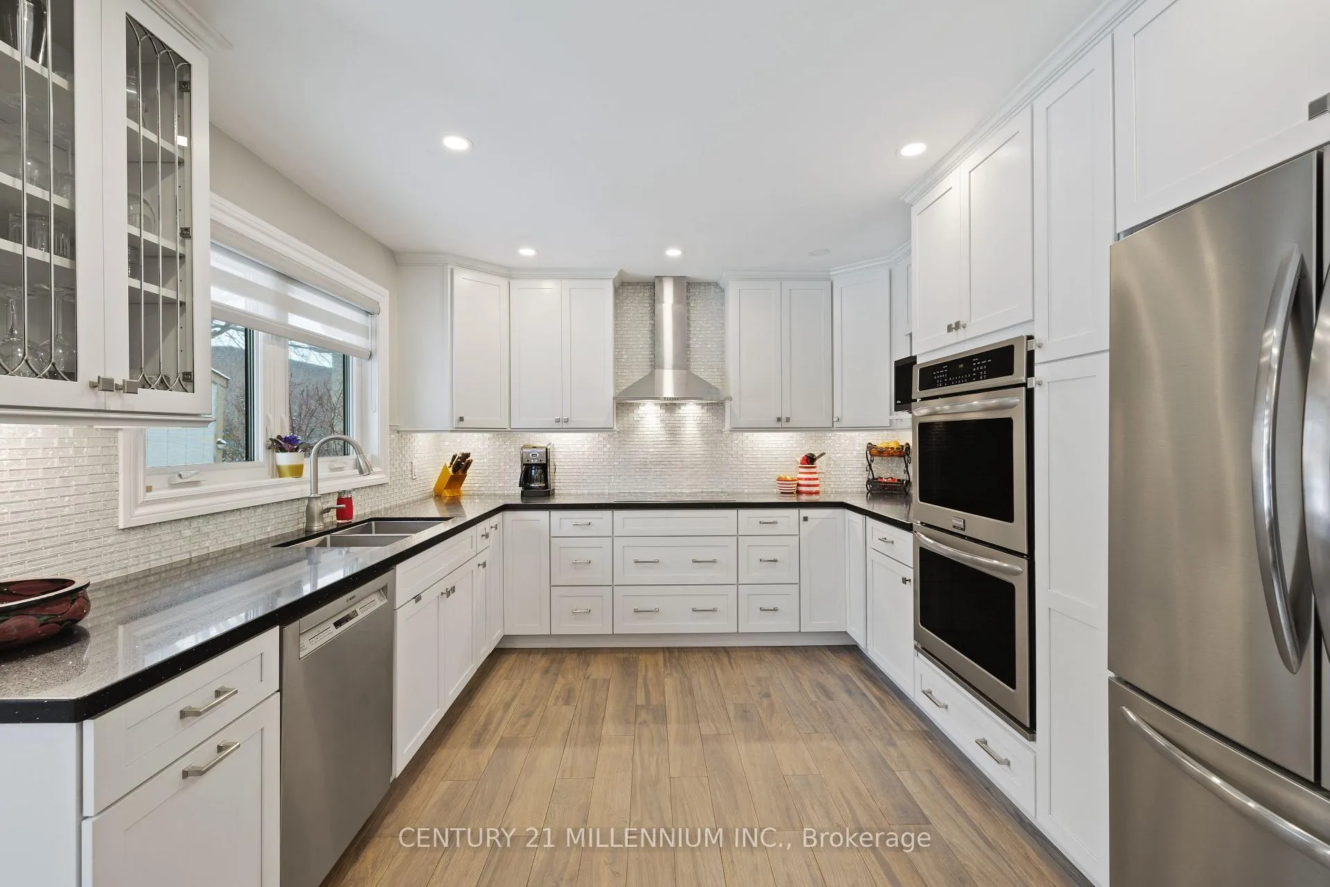 Photo 13 of 4 Marchmount Crescent, Brampton, Central Park — HOMEH