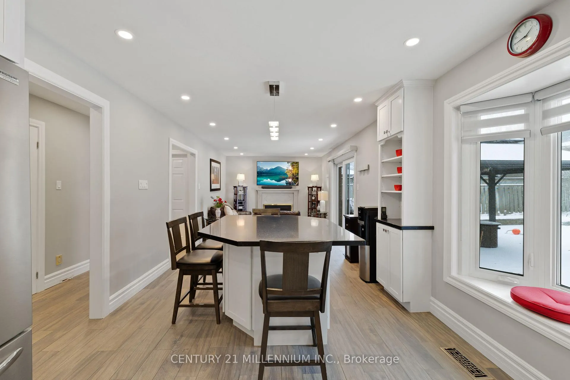 Photo 15 of 4 Marchmount Crescent, Brampton, Central Park — HOMEH