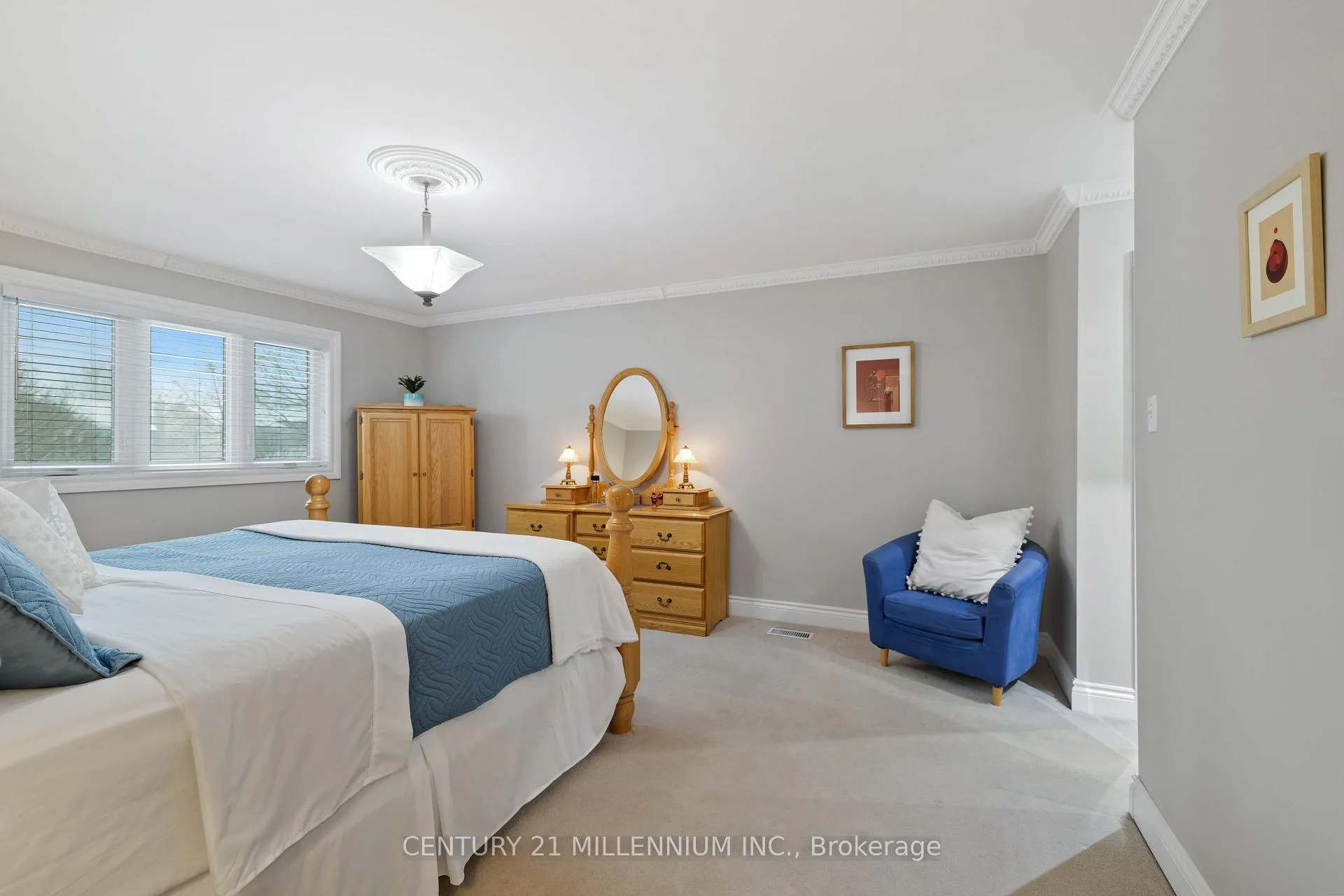 Photo 21 of 4 Marchmount Crescent, Brampton, Central Park — HOMEH