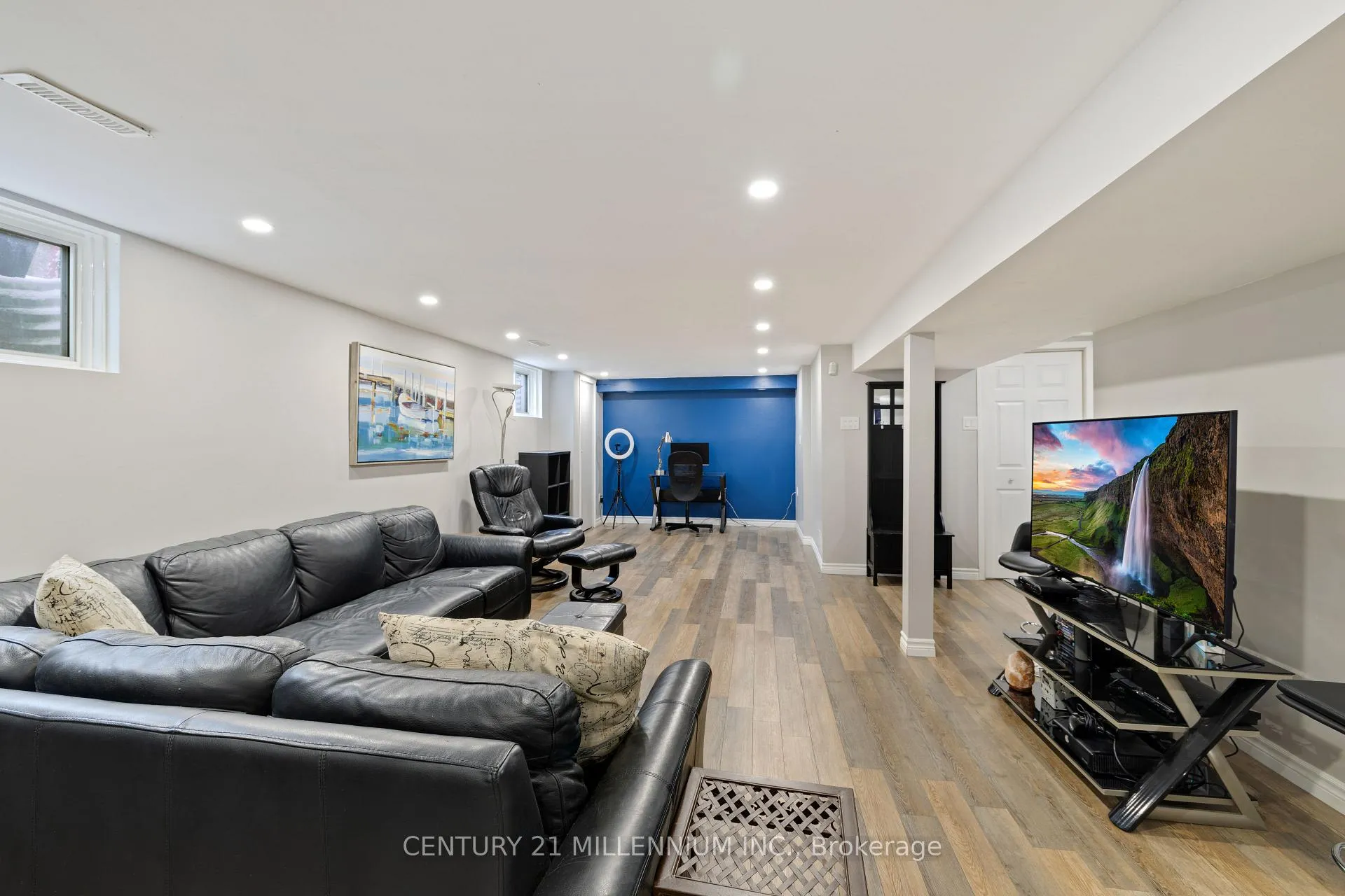 Photo 31 of 4 Marchmount Crescent, Brampton, Central Park — HOMEH