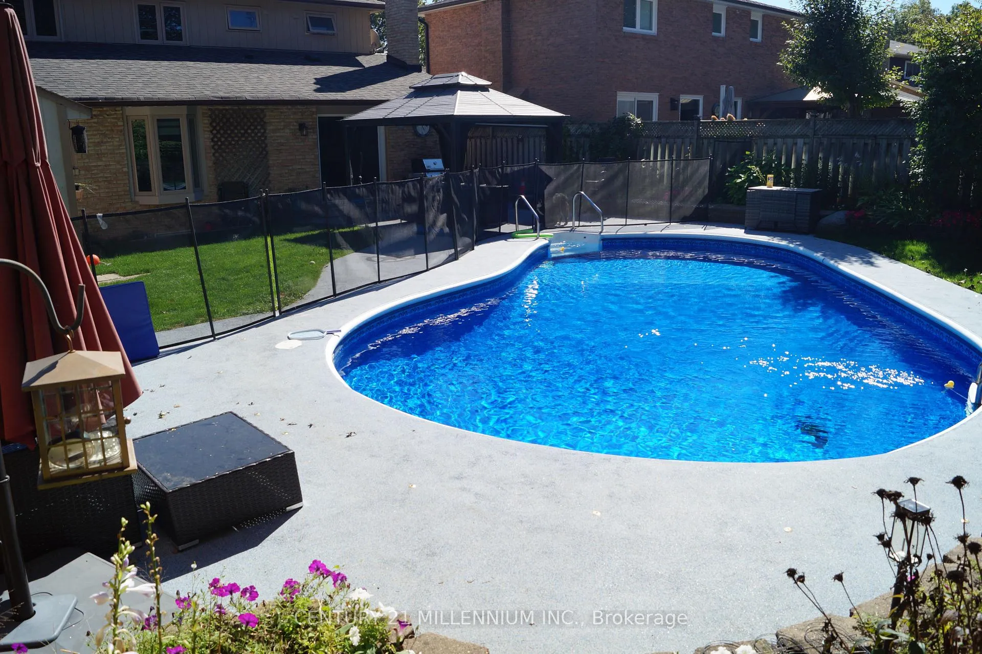 Photo 3 of 4 Marchmount Crescent, Brampton, Central Park — HOMEH