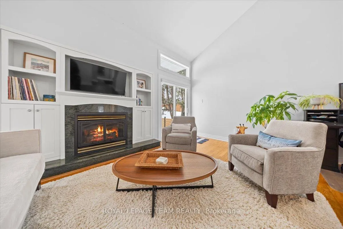 Photo 9 of 2795 Flannery Drive, Ottawa, Mooneys Bay/Riverside Park — HOMEH