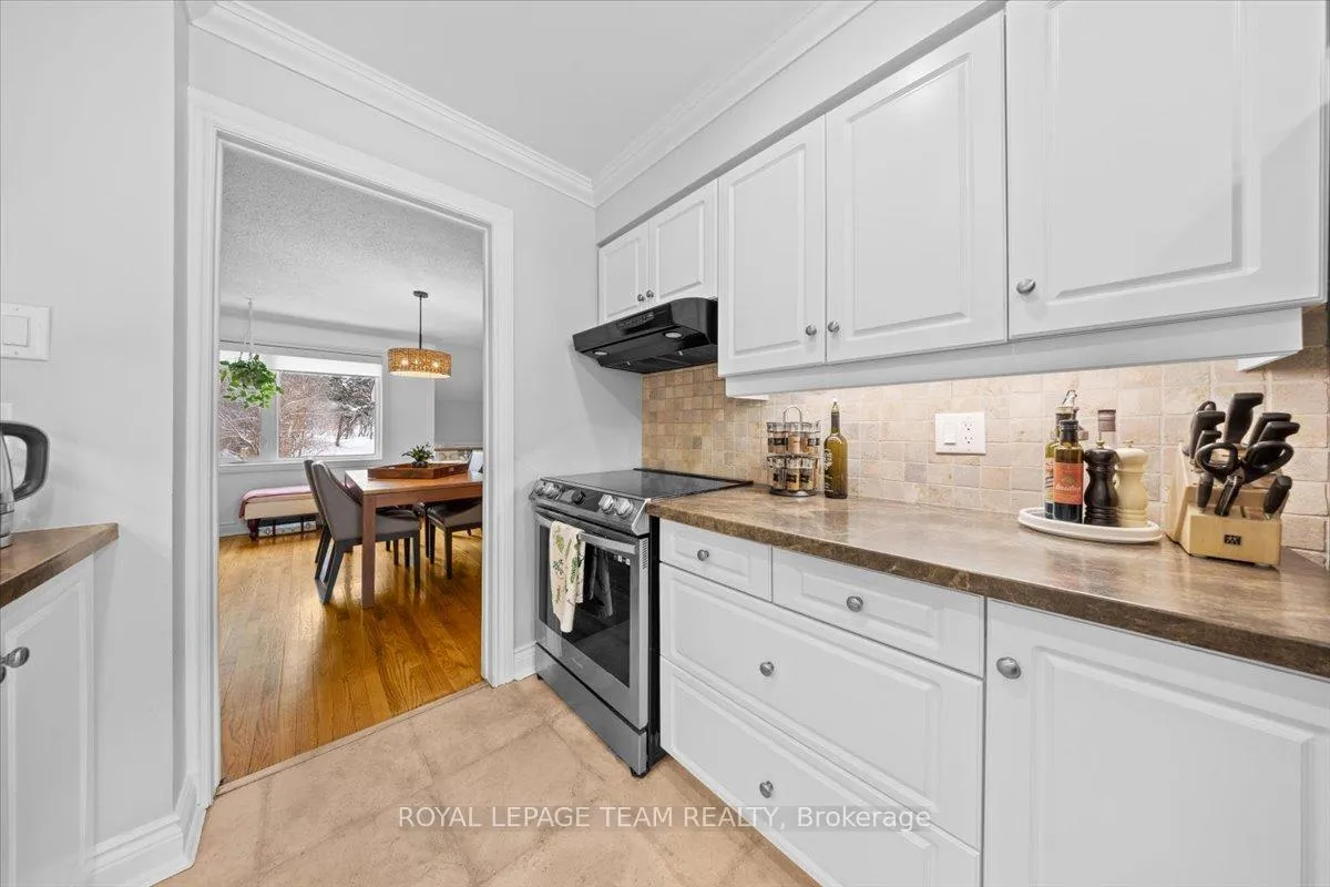 Photo 20 of 2795 Flannery Drive, Ottawa, Mooneys Bay/Riverside Park — HOMEH