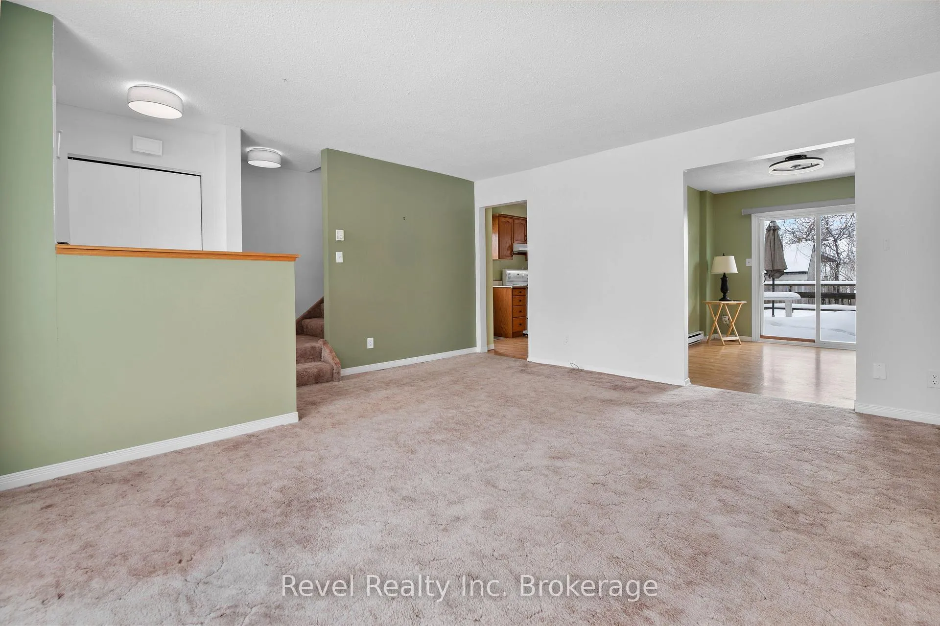 Photo 5 of 237 Park Avenue, North Bay, Widdifield — HOMEH