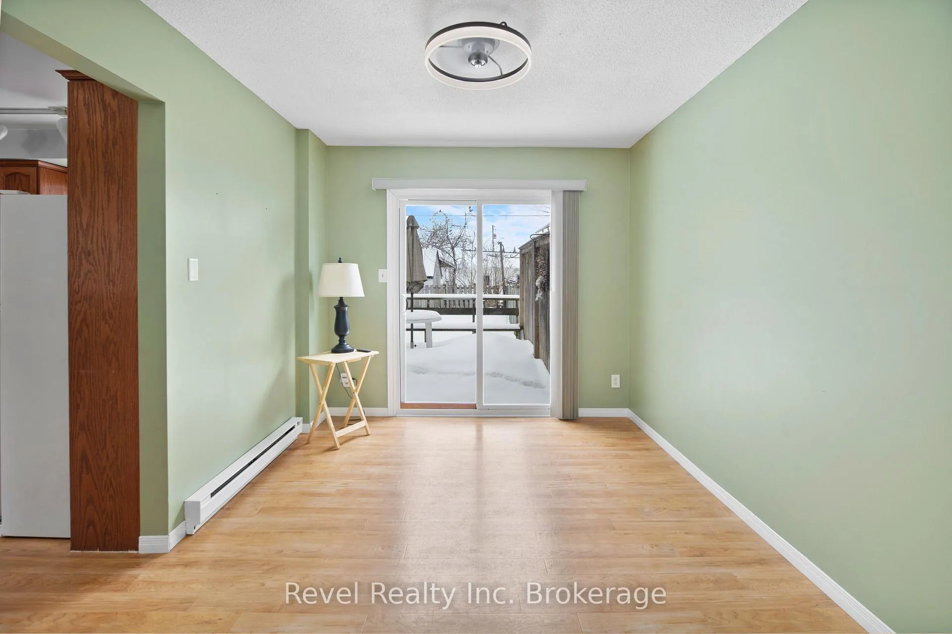Photo 10 of 237 Park Avenue, North Bay, Widdifield — HOMEH