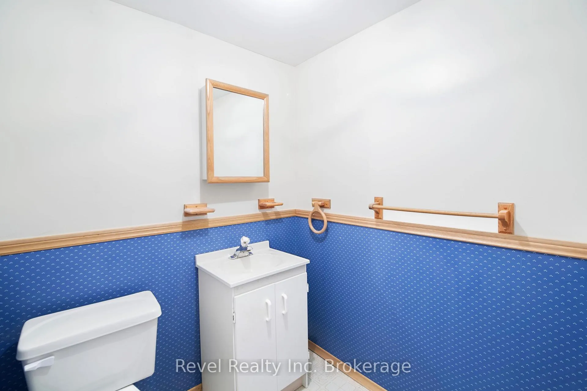 Photo 34 of 237 Park Avenue, North Bay, Widdifield — HOMEH