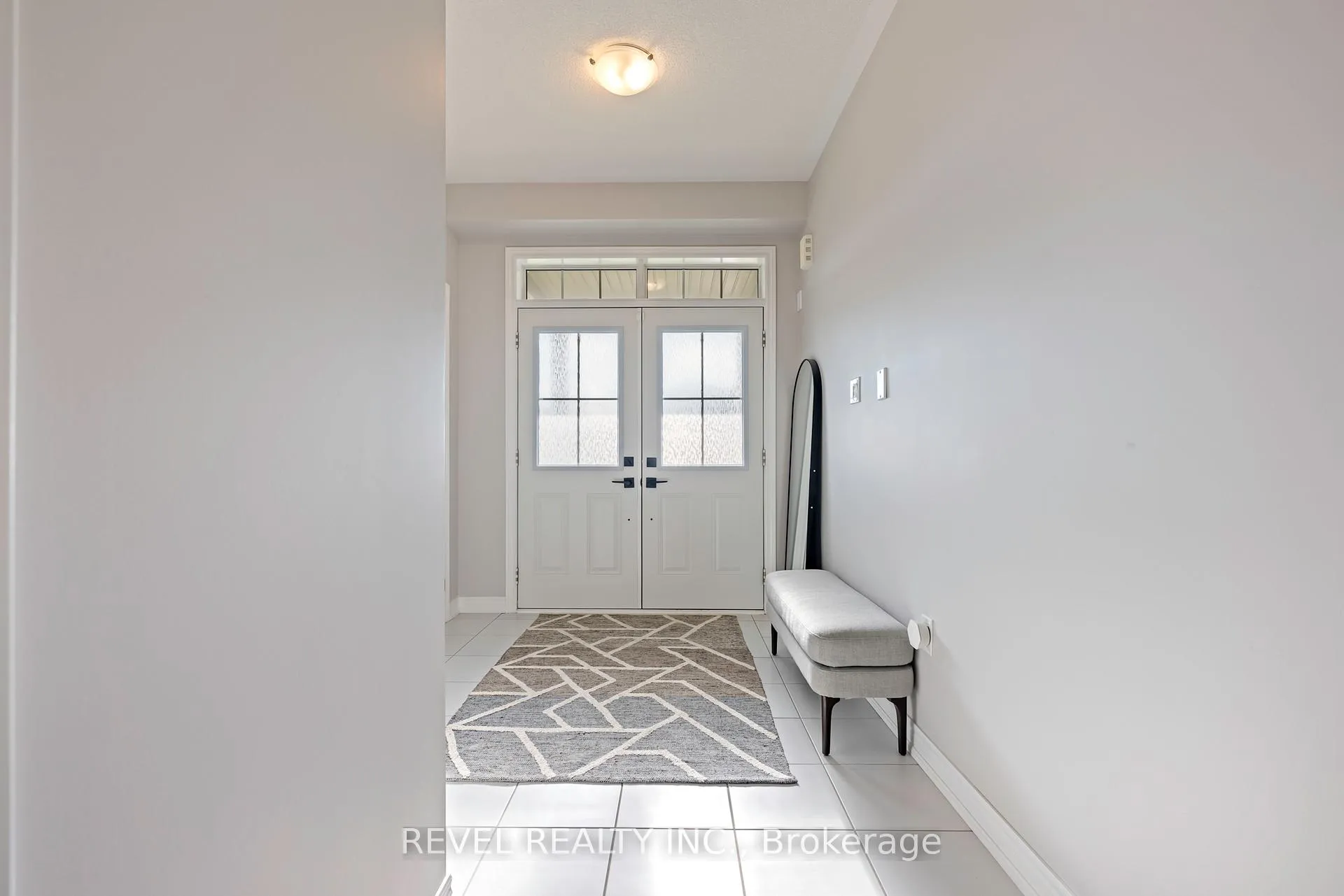 Photo 3 of 693 Mcmullen Street, Shelburne — HOMEH