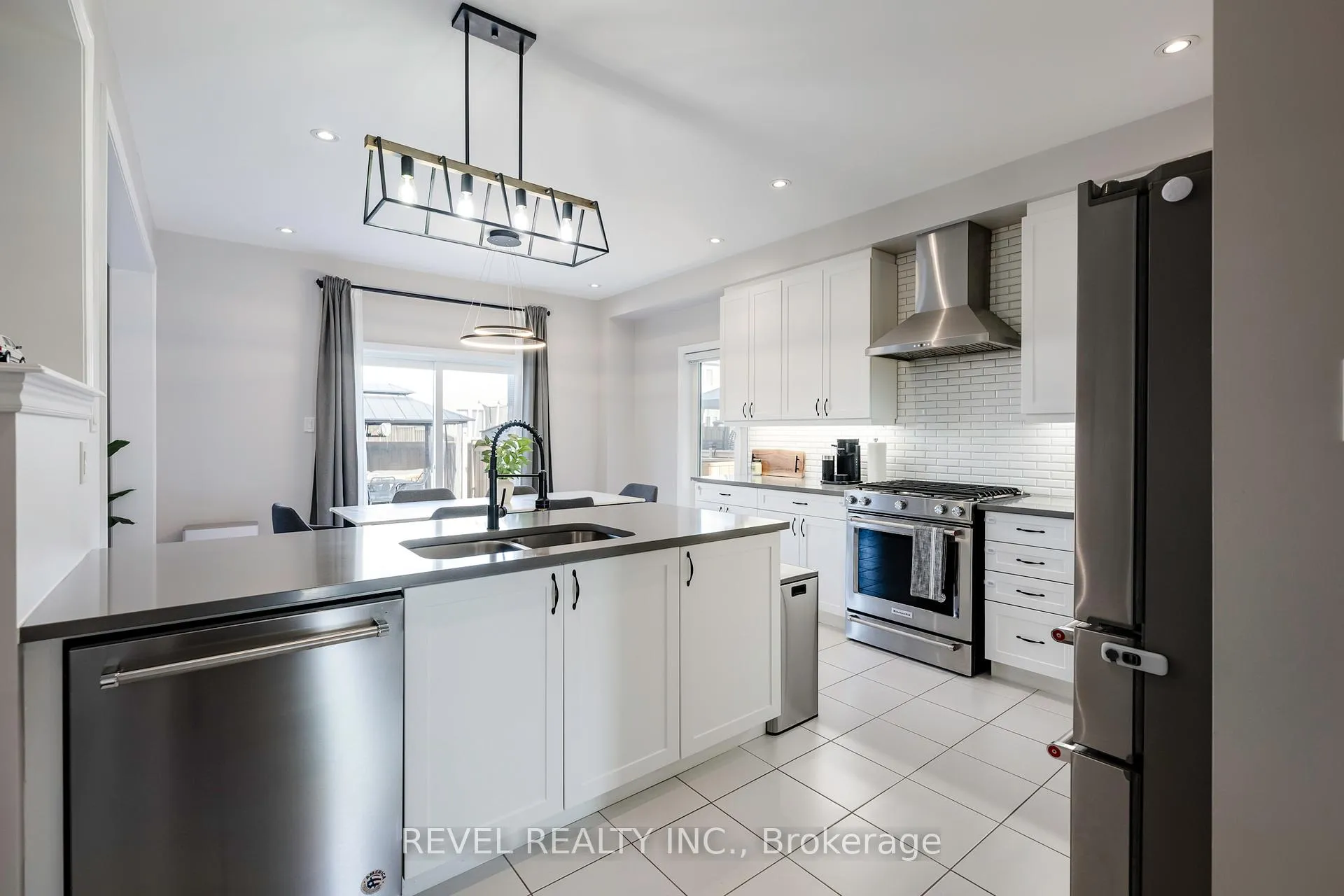 Photo 10 of 693 Mcmullen Street, Shelburne — HOMEH