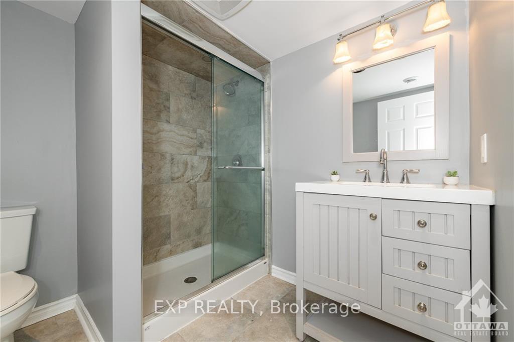 Photo 27 of 25 Oakview Avenue, Ottawa, Meadowlands/Crestview — HOMEH