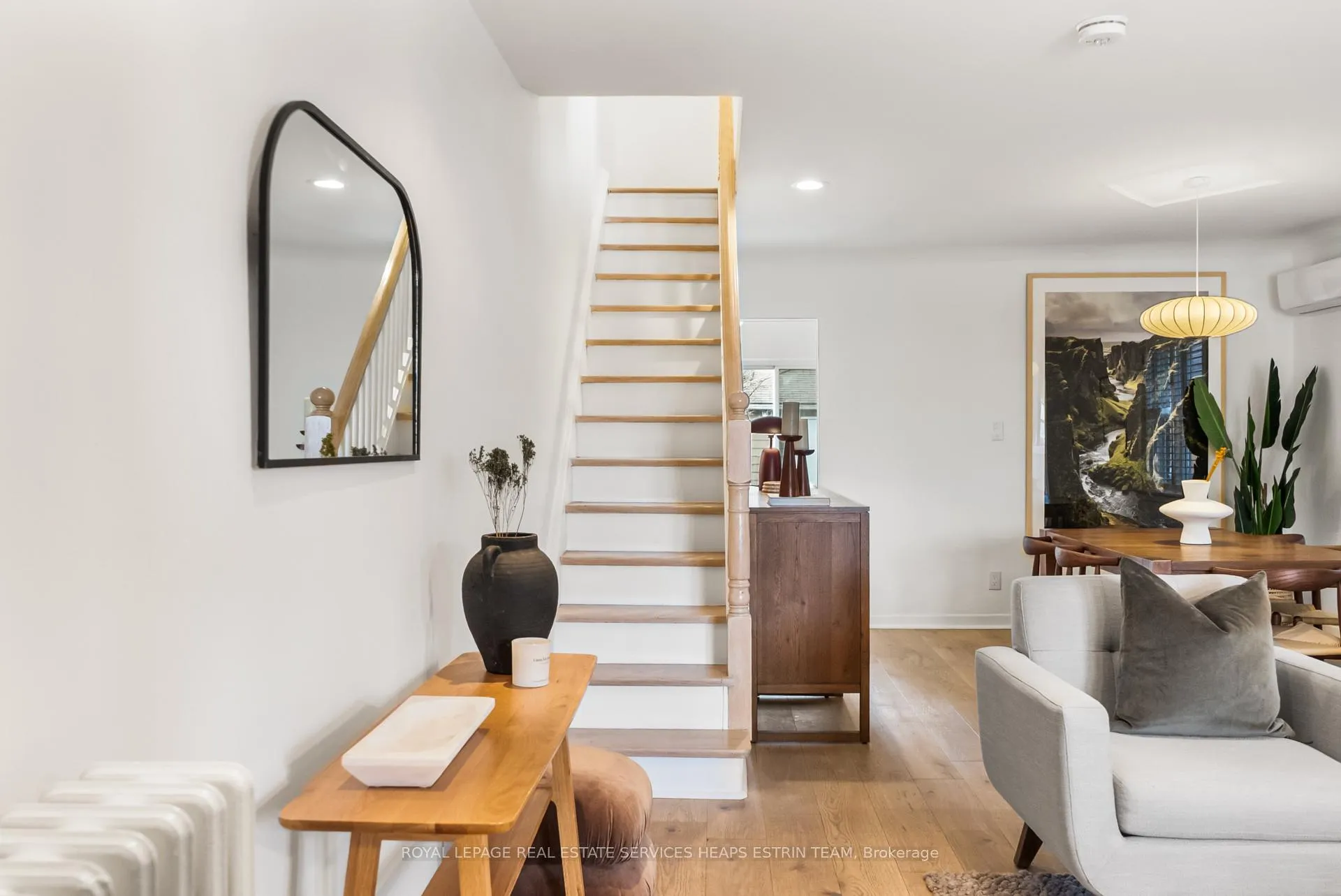 Photo 12 of 130 Donegall Drive, Toronto, Leaside — HOMEH