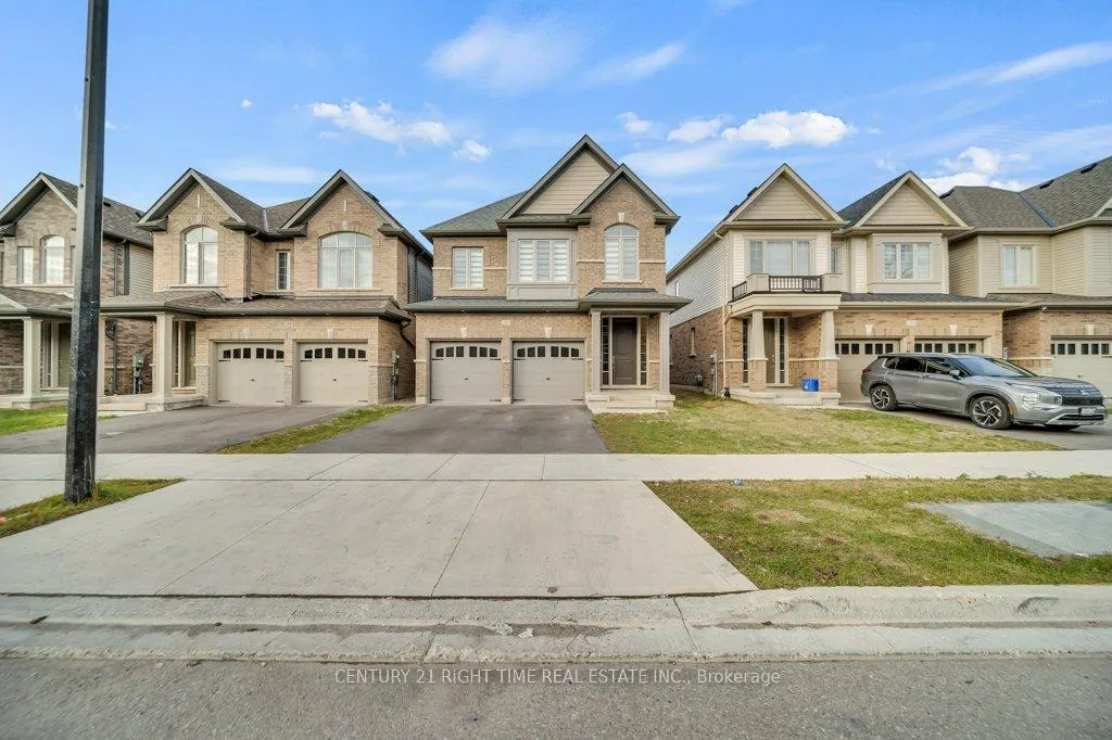 Front of 285 broadacre Drive