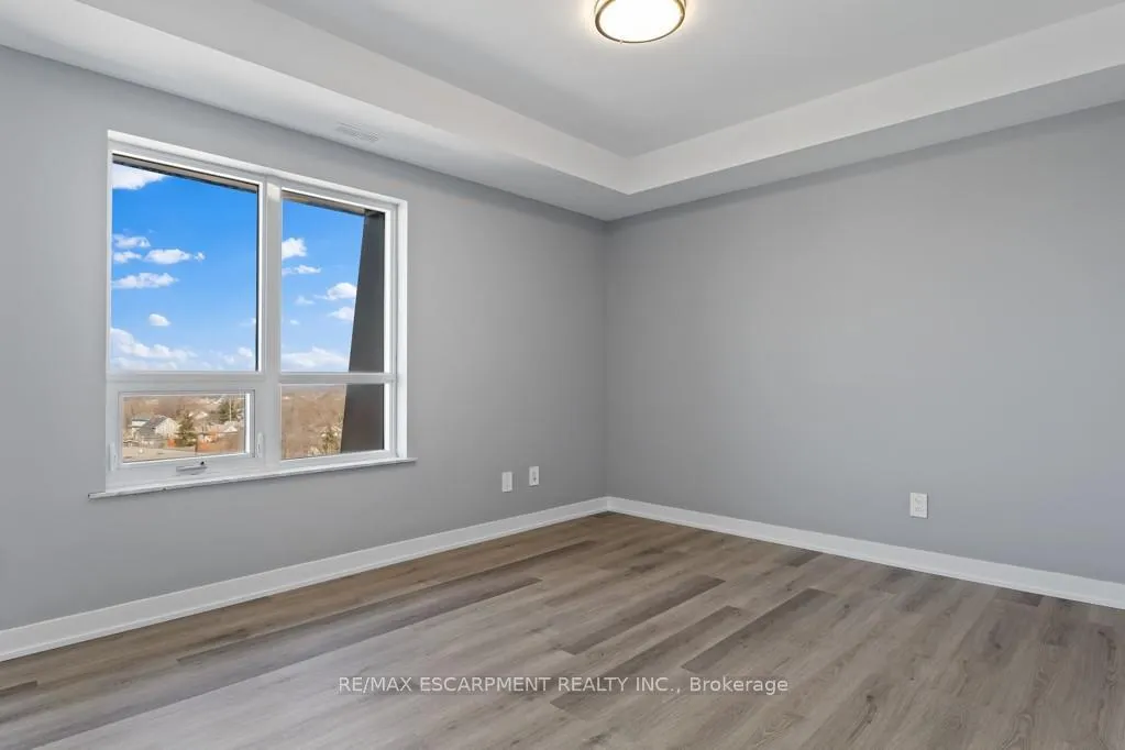 Photo 21 of Unit 402, 5002 King Street, Lincoln, Beamsville — HOMEH